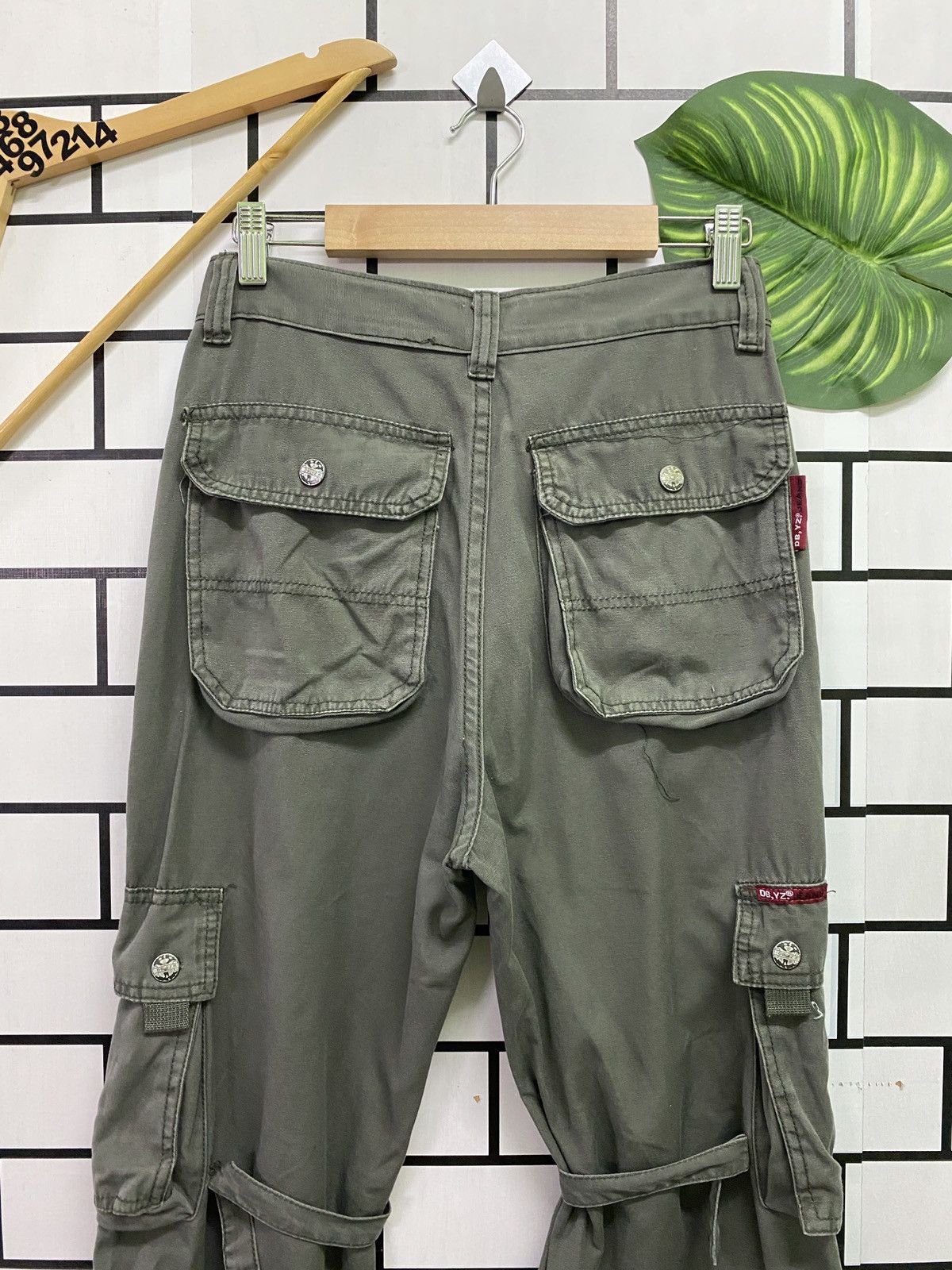 Japanese Brand DB,YZ JEANS Multipocket Bondage Parachute Pant Size US 27 - 14 Thumbnail