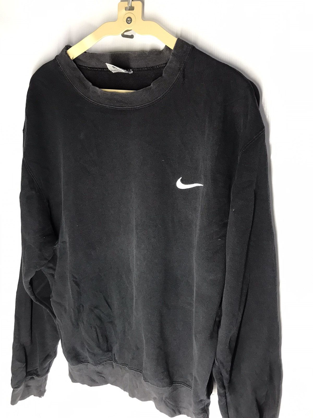 Nike × Vintage Vintage nike small embroidered swoosh distressed sweatshirt Size US M / EU 48-50 / 2 - 5 Thumbnail