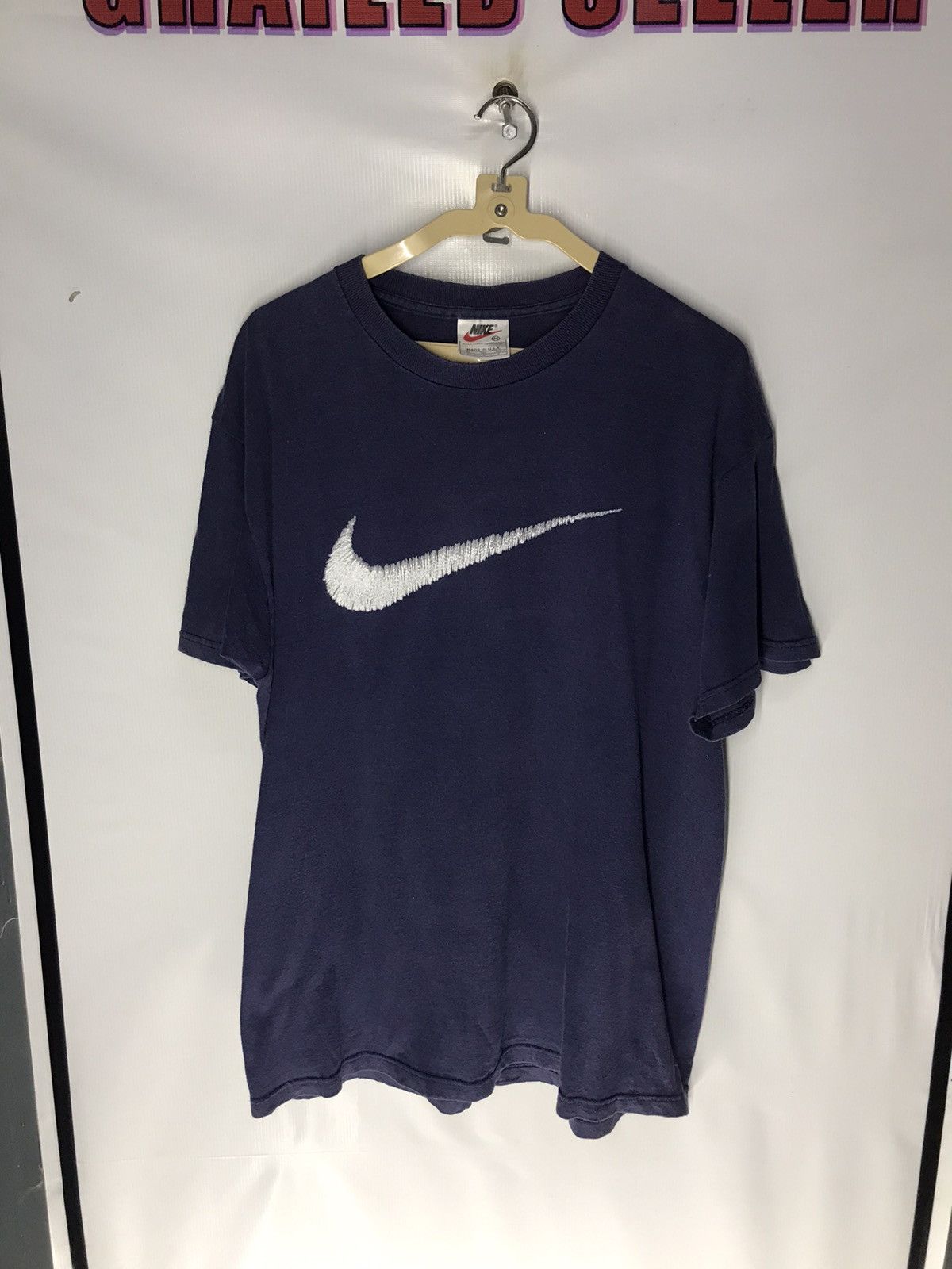 Nike × Vintage Vintage nike big swoosh tee Size US M / EU 48-50 / 2 - 5 Thumbnail