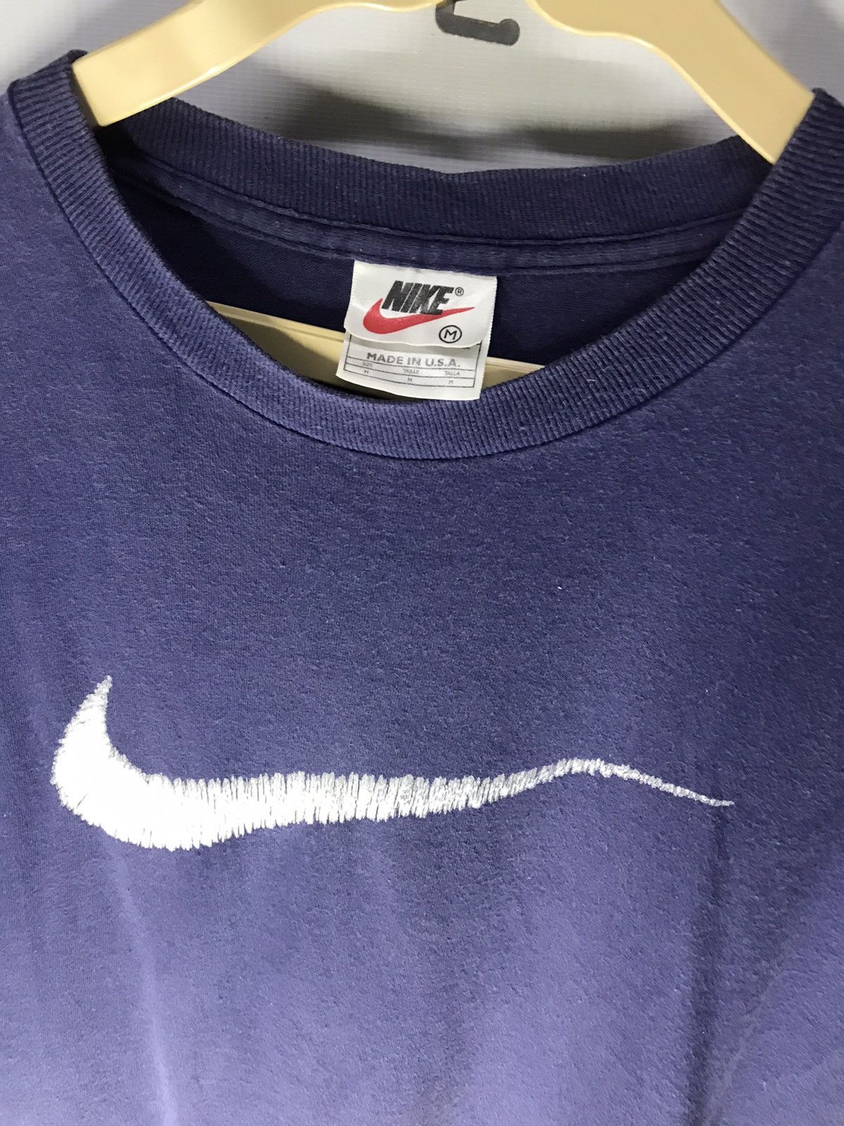 Nike × Vintage Vintage nike big swoosh tee Size US M / EU 48-50 / 2 - 3 Thumbnail
