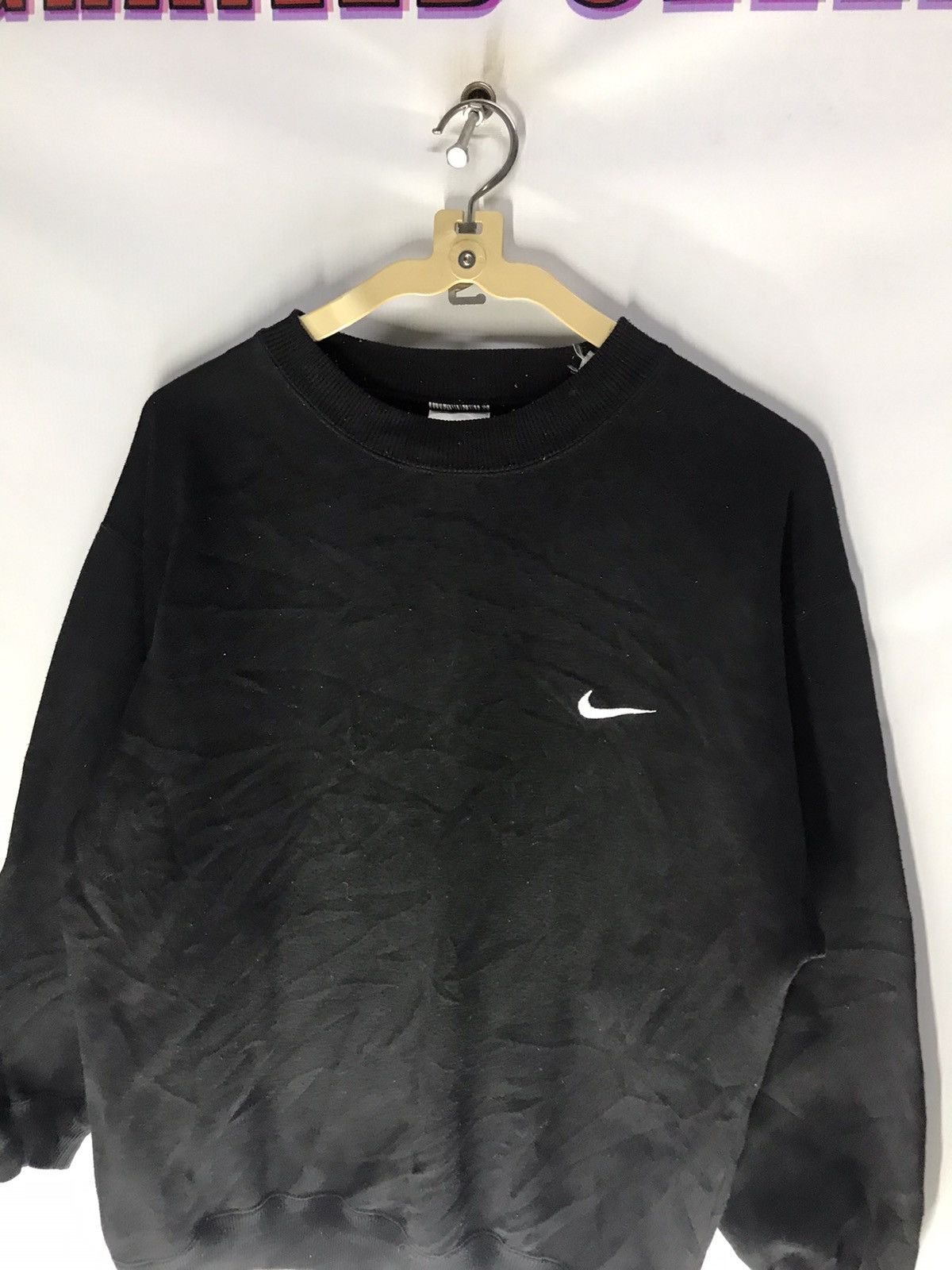 Nike × Vintage Vintage nike small embroidered swoosh crewneck sweatshirt Size US M / EU 48-50 / 2 - 6 Thumbnail