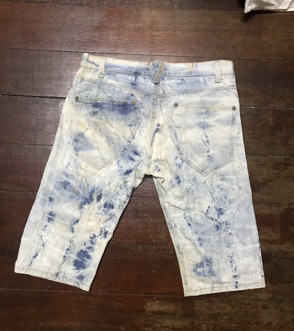 Japanese Brand Unbrand distressed denim acid wash shortpant Size US 35 - 7 Thumbnail