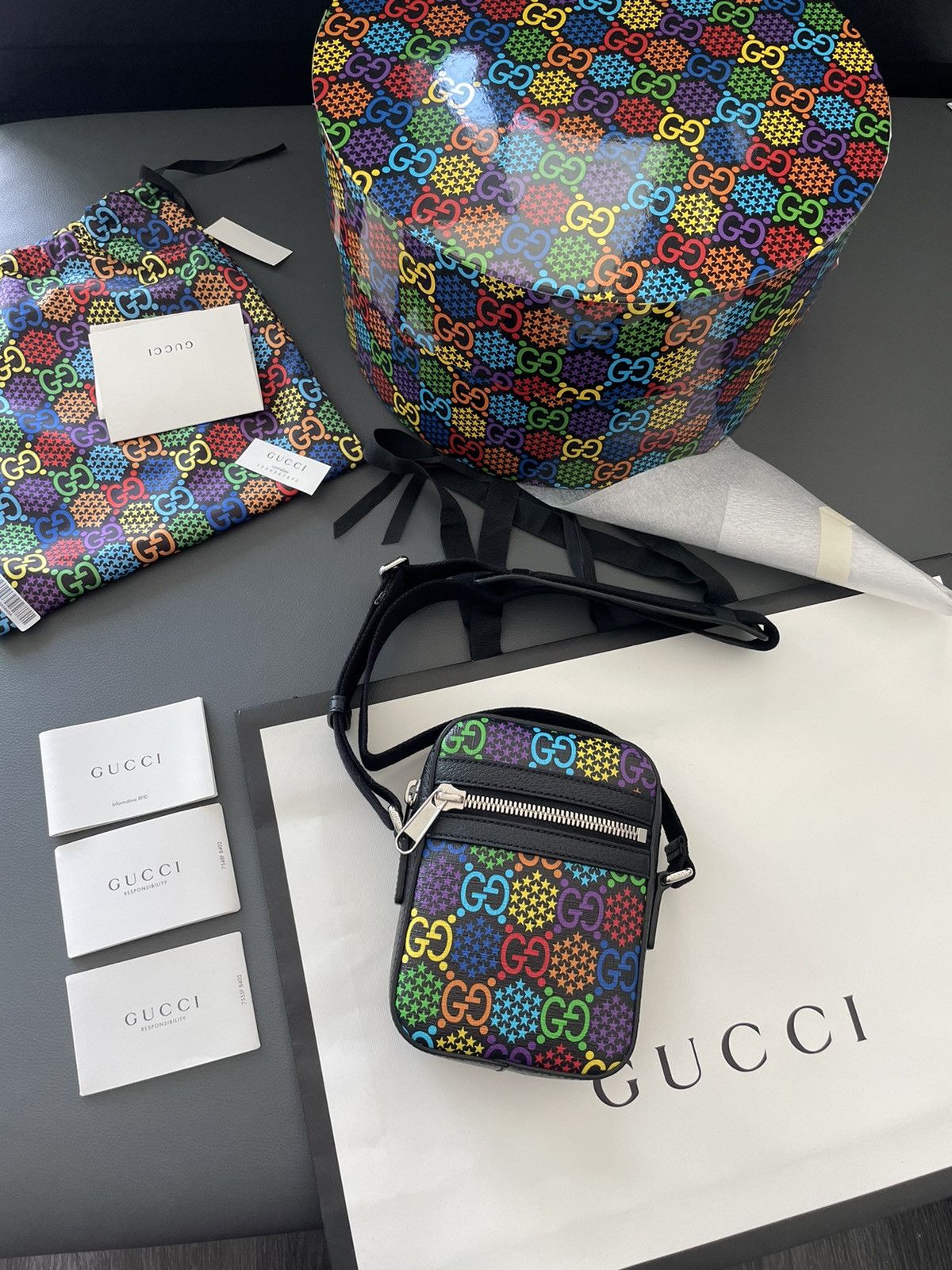 Gucci Brand NEW Rare Super Runway Limited Edition Psychedel Bag Size ONE SIZE - 6 Thumbnail