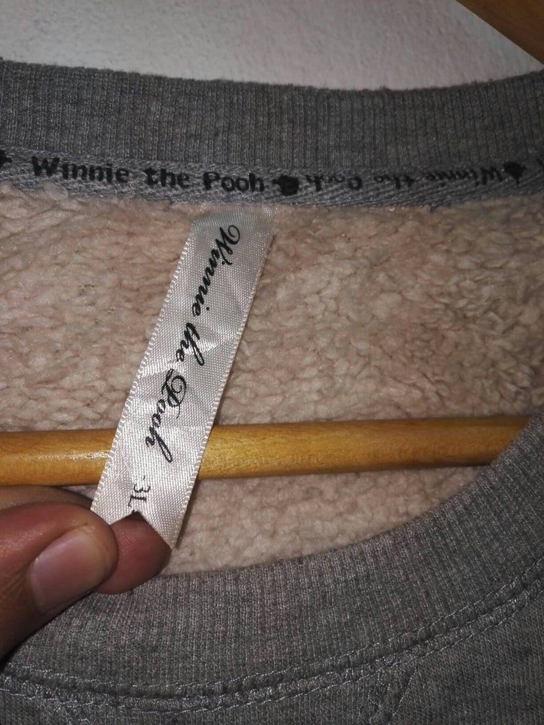 Disney Vintage Winnie The Pooh Big Logo Sweatshirt Fur Winter Size US XL / EU 56 / 4 - 2 Thumbnail