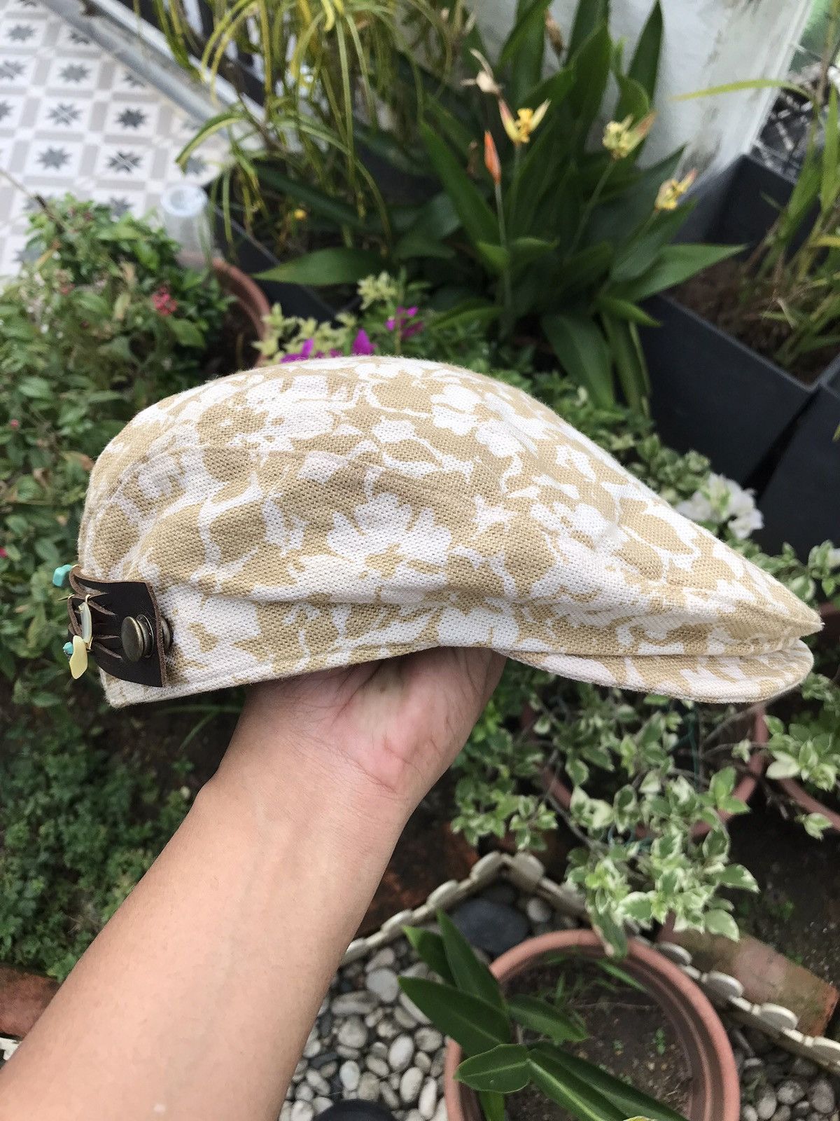 CA4LA ACCEPT OFFER 💥 CA4LA FLORA FLAT CAP HAT WITH STONES🇯🇵 Size ONE SIZE - 4 Thumbnail