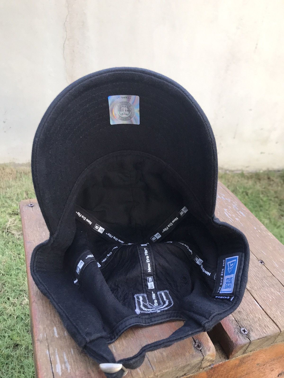 New Era Vintage New Era Miami Swarovski hat Size ONE SIZE - 18 Thumbnail