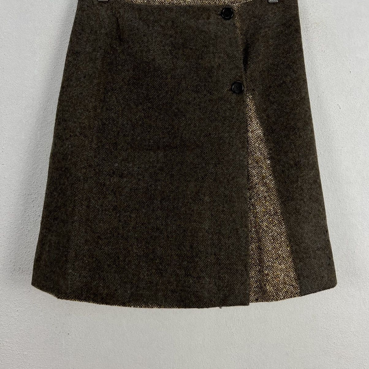 Prada 💥AUTHENTIC RARE PRADA VIRGIN WOOL SKIRT Size 30" / US 8 / IT 44 - 6 Thumbnail