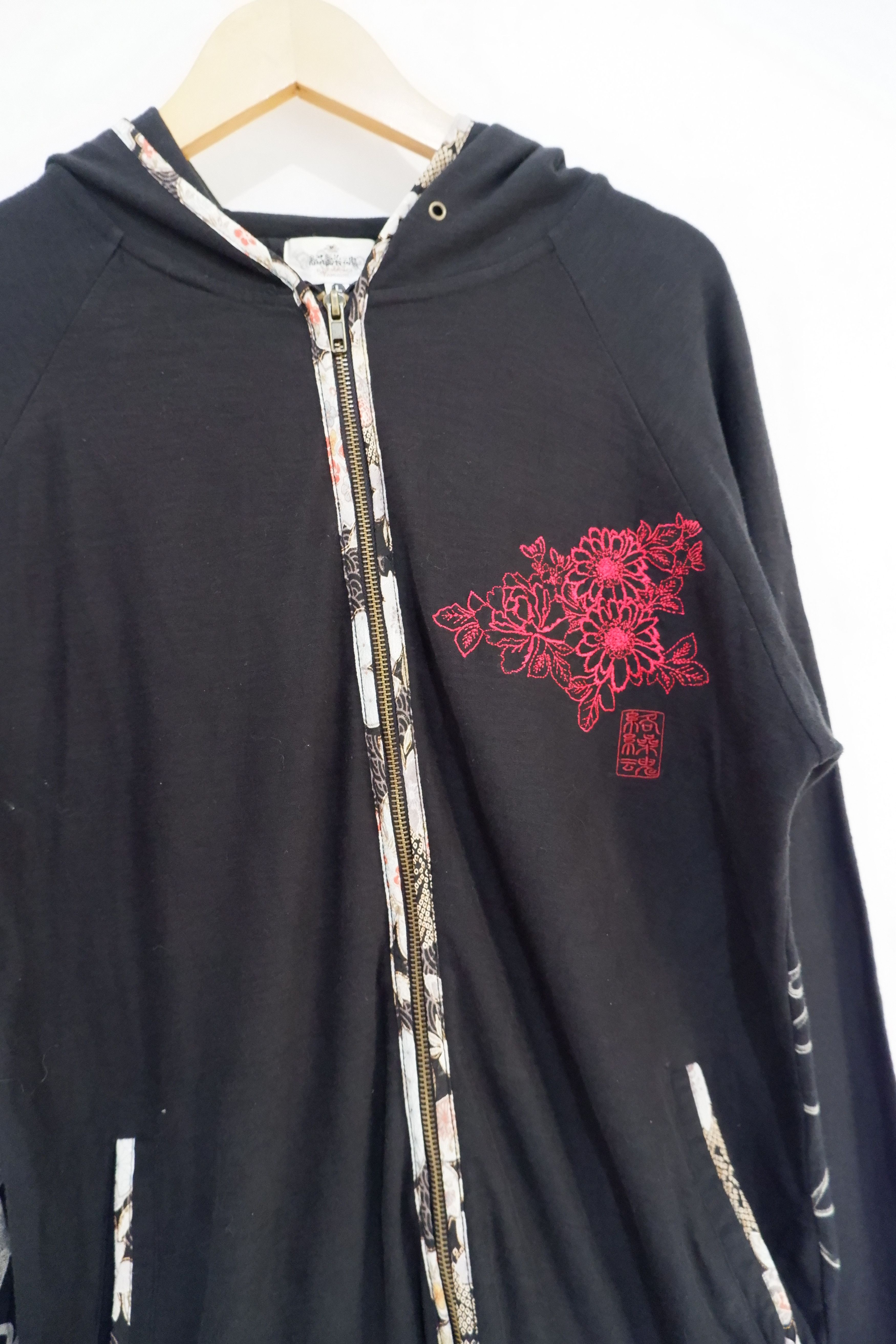 Japanese Brand Vintage Kara Kuri Tamashi Embroidered Zip Up Hoodie Size US L / EU 52-54 / 3 - 4 Thumbnail