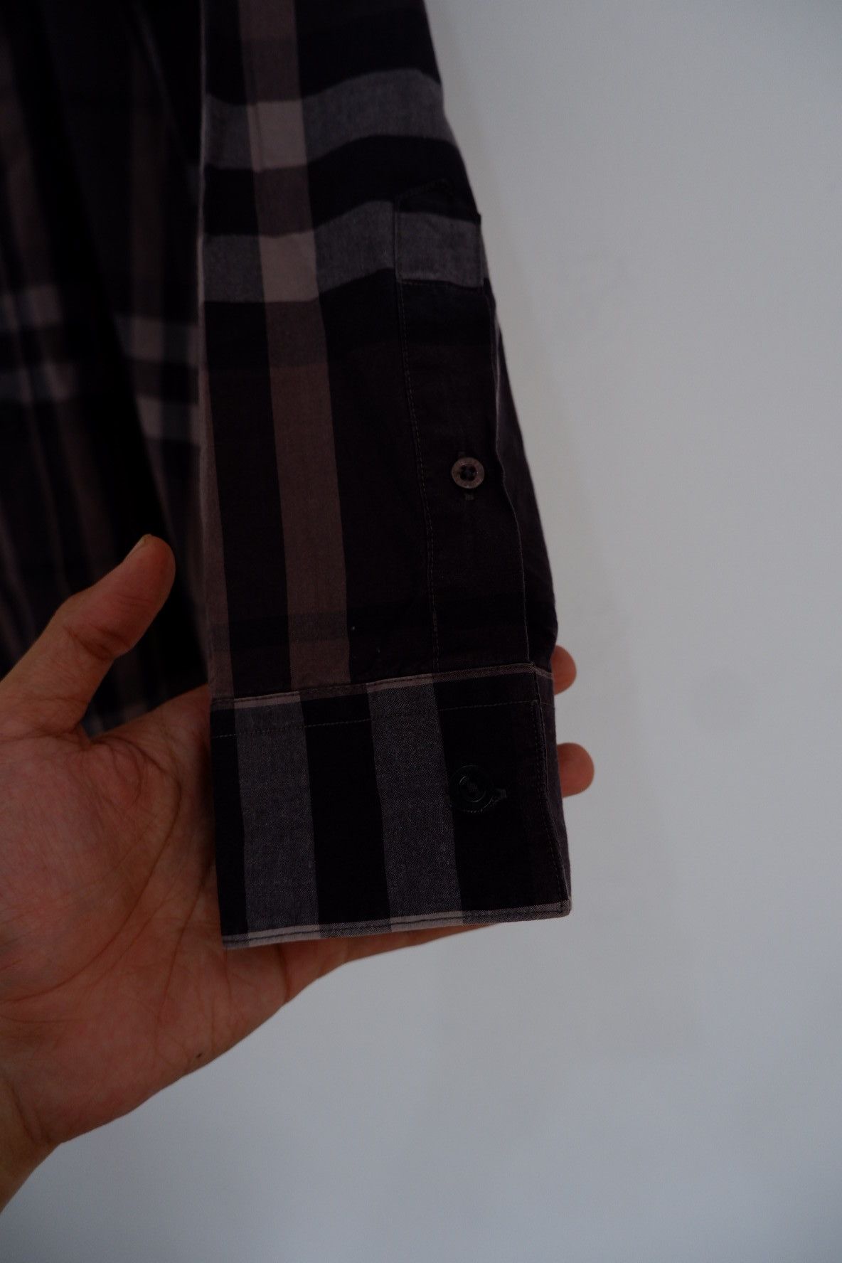 Burberry Burberry Grey Check Button Shirt Size US L / EU 52-54 / 3 - 4 Thumbnail