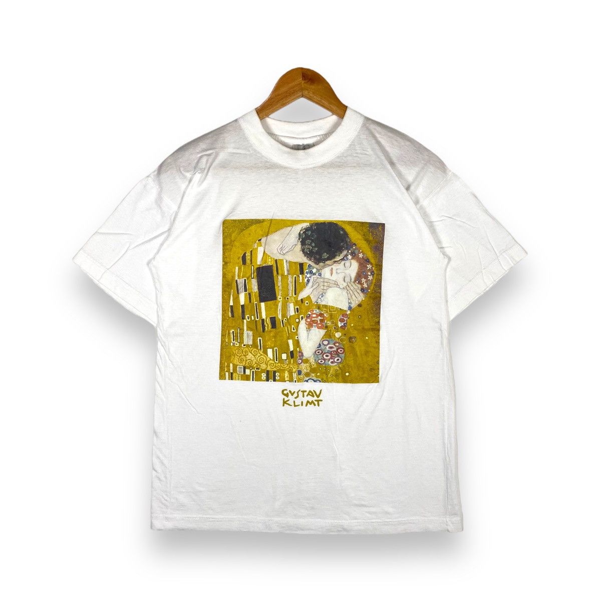 Vintage Vintage 90's GUSTAV KLIMT The Kiss Art Graphic Tee Size US S / EU 44-46 / 1 - 1 Thumbnail