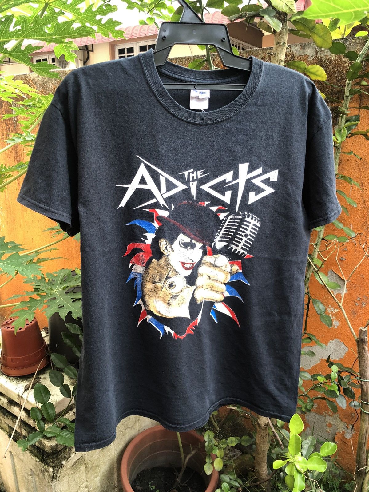 Band Tees Vintage Y2K The Adicts band tees Size US L / EU 52-54 / 3 - 1 Thumbnail