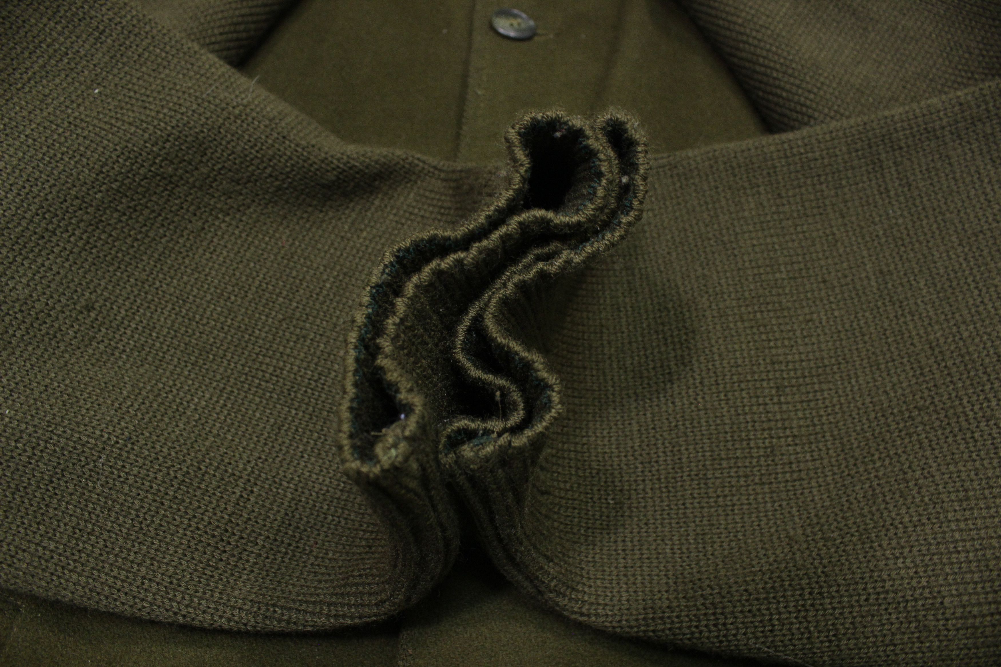 Burberry 90S Logo Wool Cardigan Vintage Size US L / EU 52-54 / 3 - 7 Thumbnail