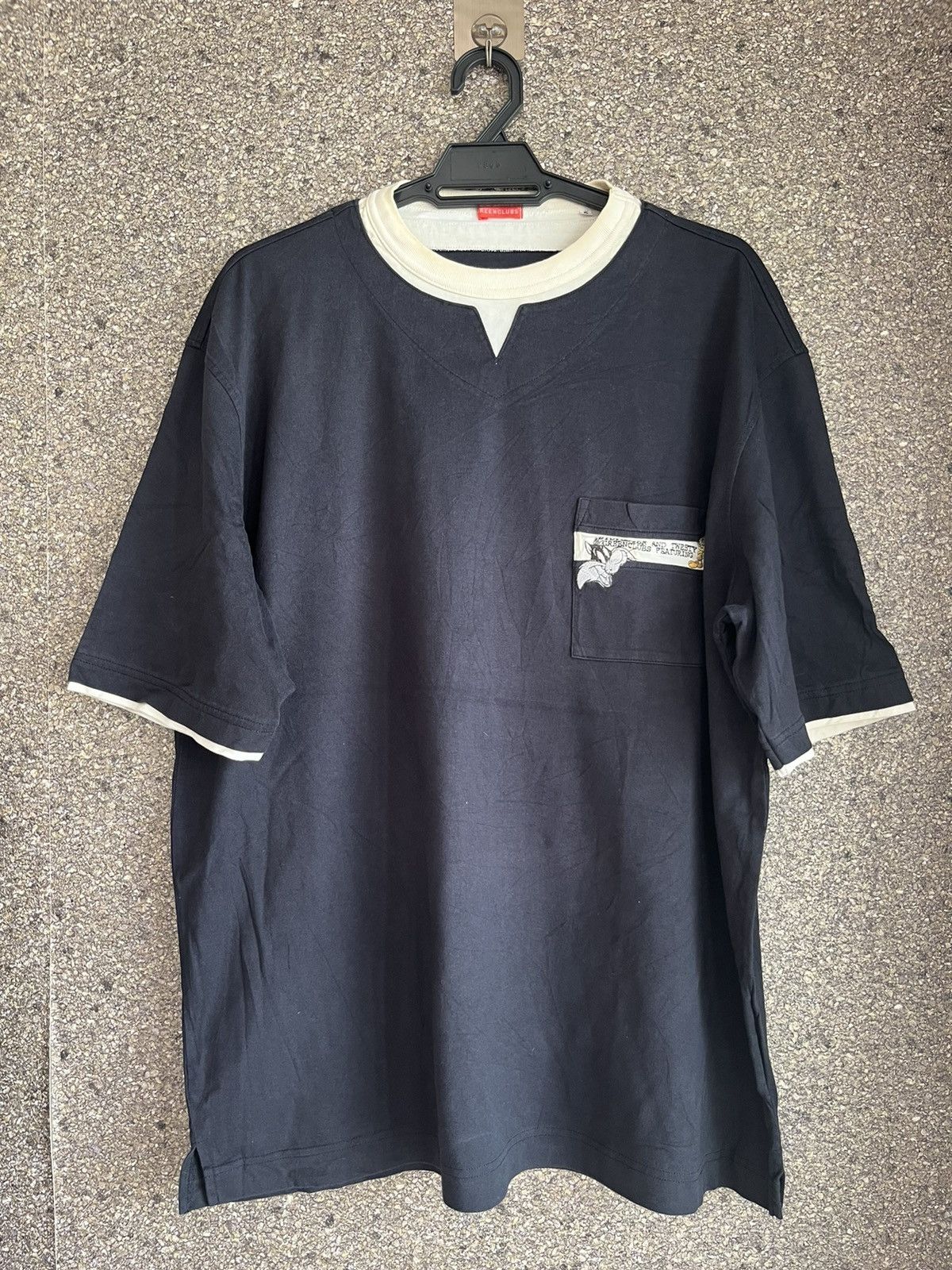Vintage Tweety ft58 Size US L / EU 52-54 / 3 - 1 Thumbnail