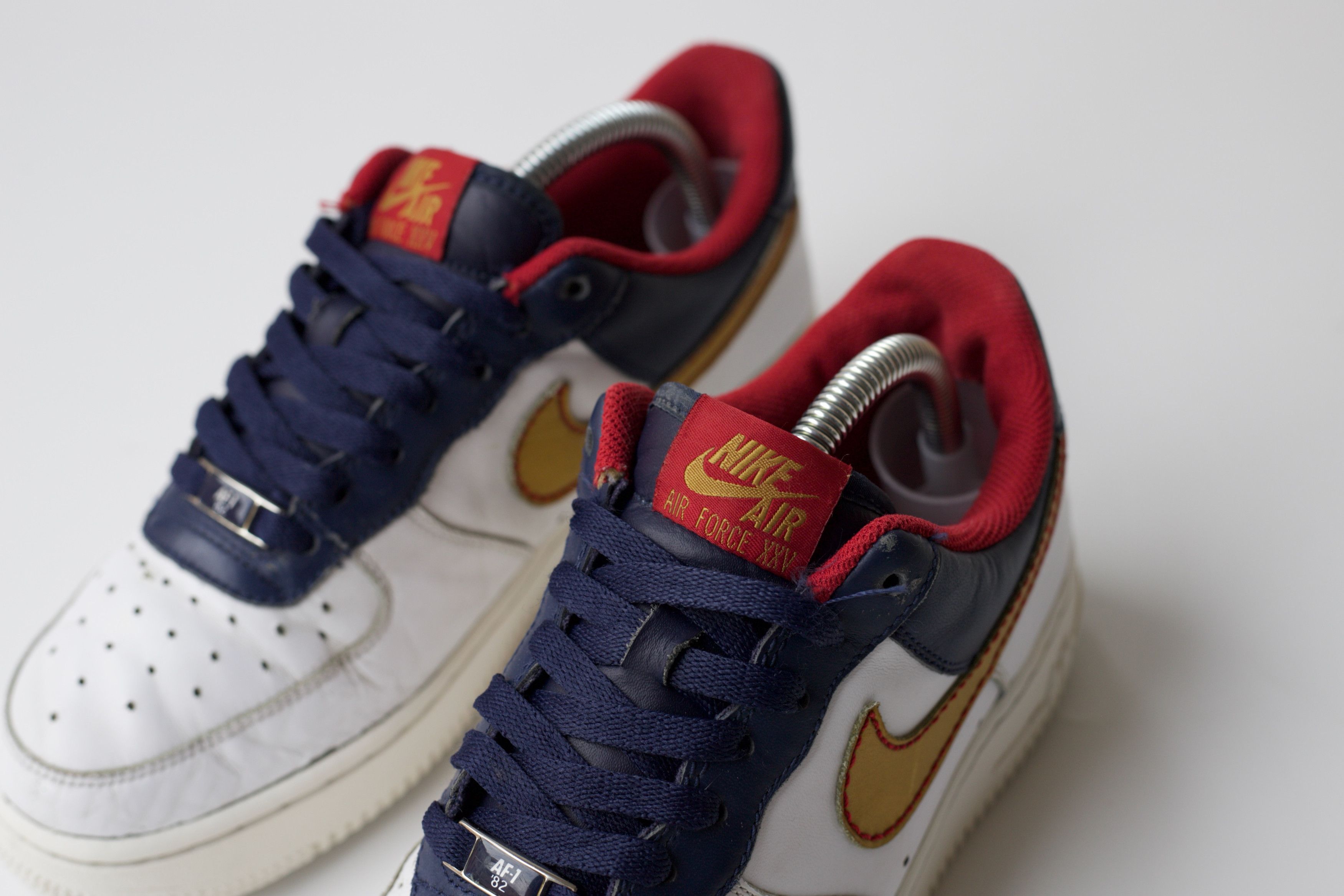 Nike 2007 Nike Air Force 1 "Olympic" Size US 7 / EU 40 - 7 Thumbnail
