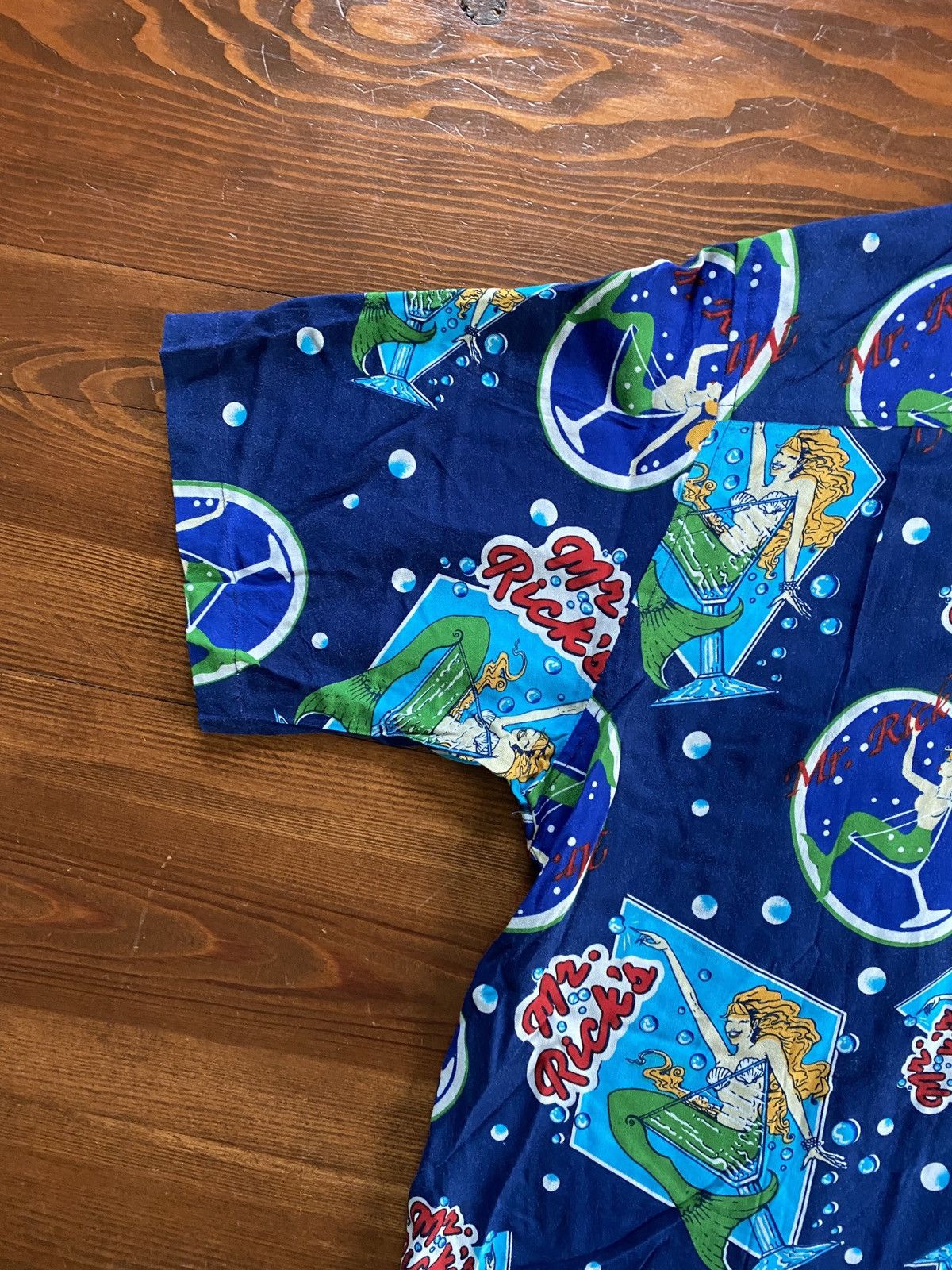 Vintage Vintage 90’s Mr.Rick’s Mermaid Martinis Rayon Button Up Size US L / EU 52-54 / 3 - 13 Thumbnail