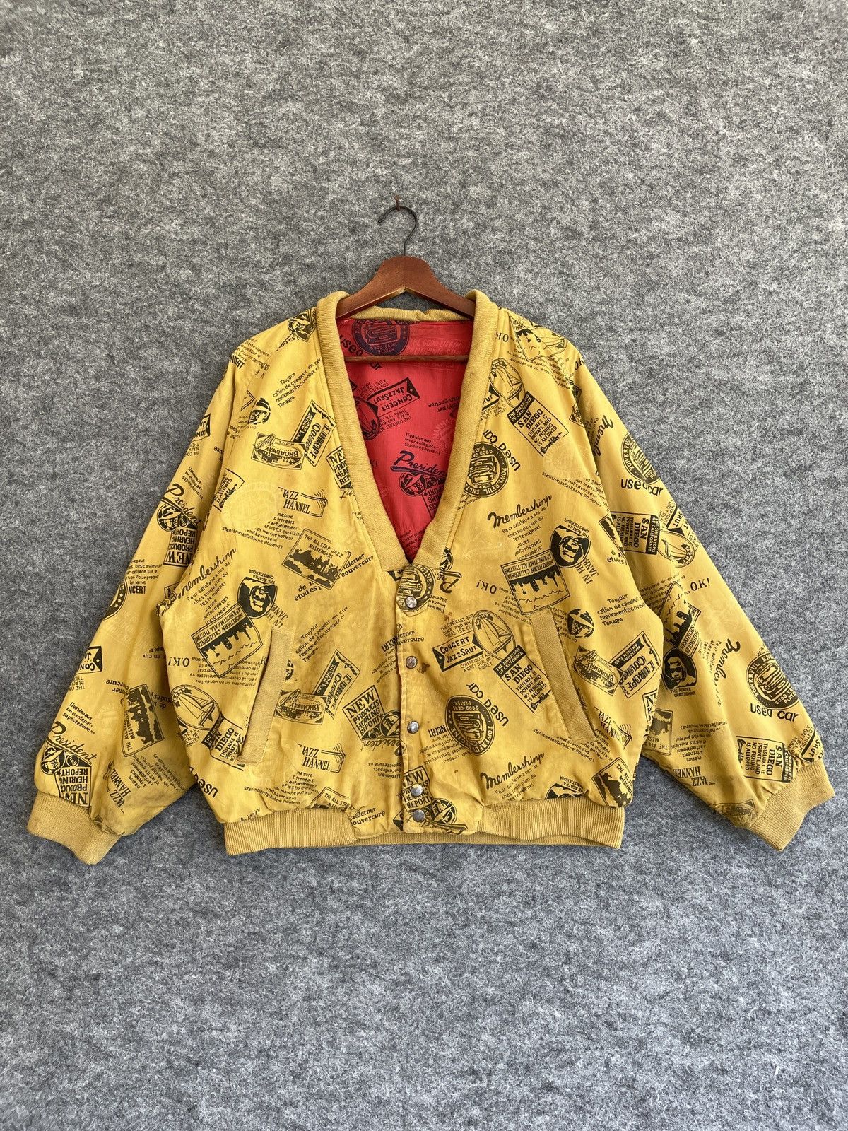 Japanese Brand VINTAGE GOLDEN DAYS OVERPRINTED JACKET Size US L / EU 52-54 / 3 - 1 Thumbnail