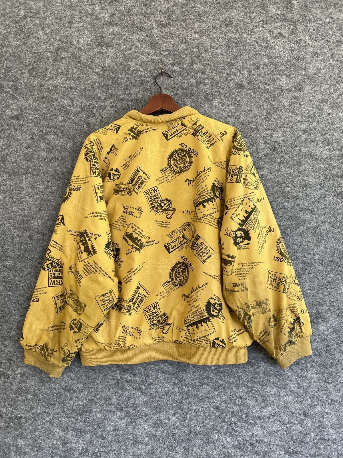 Japanese Brand VINTAGE GOLDEN DAYS OVERPRINTED JACKET Size US L / EU 52-54 / 3 - 4 Thumbnail