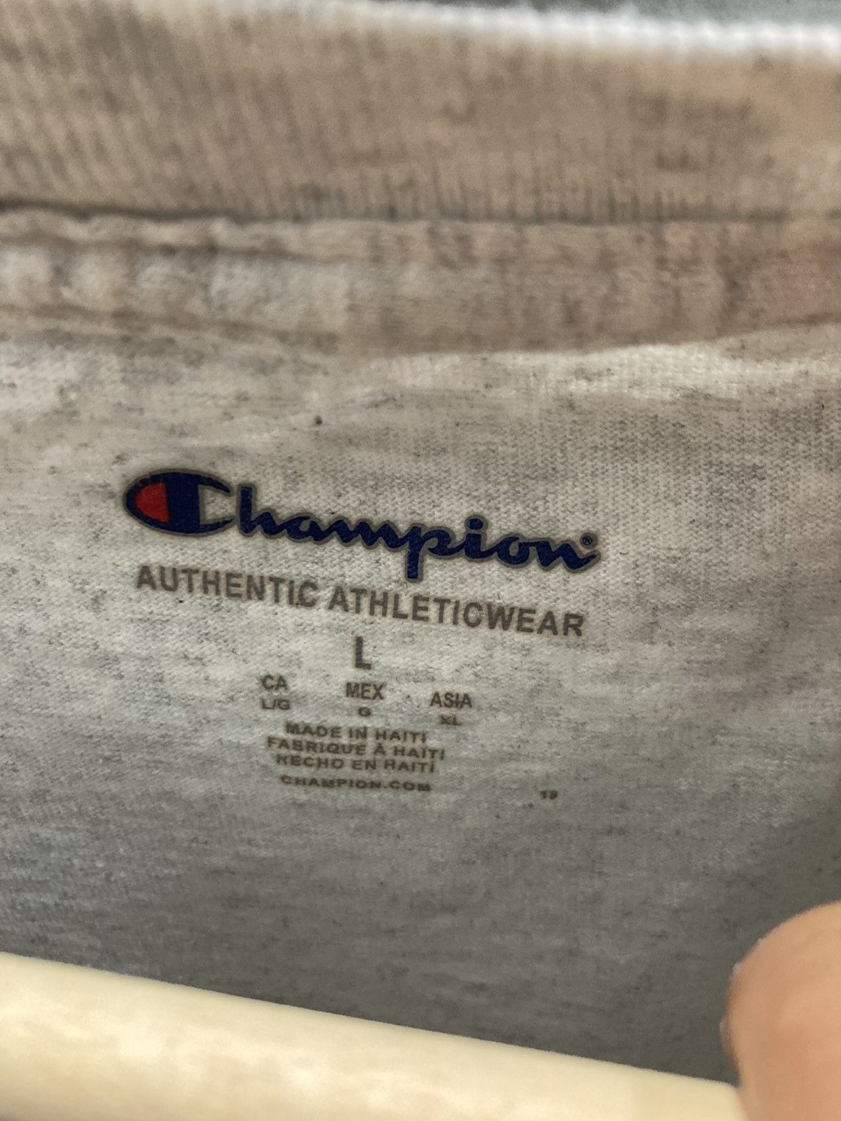 Champion × Mega Yacht × Vintage Vintage 90s Mega Yacht Saint Laurent t shirt Size US L / EU 52-54 / 3 - 5 Thumbnail