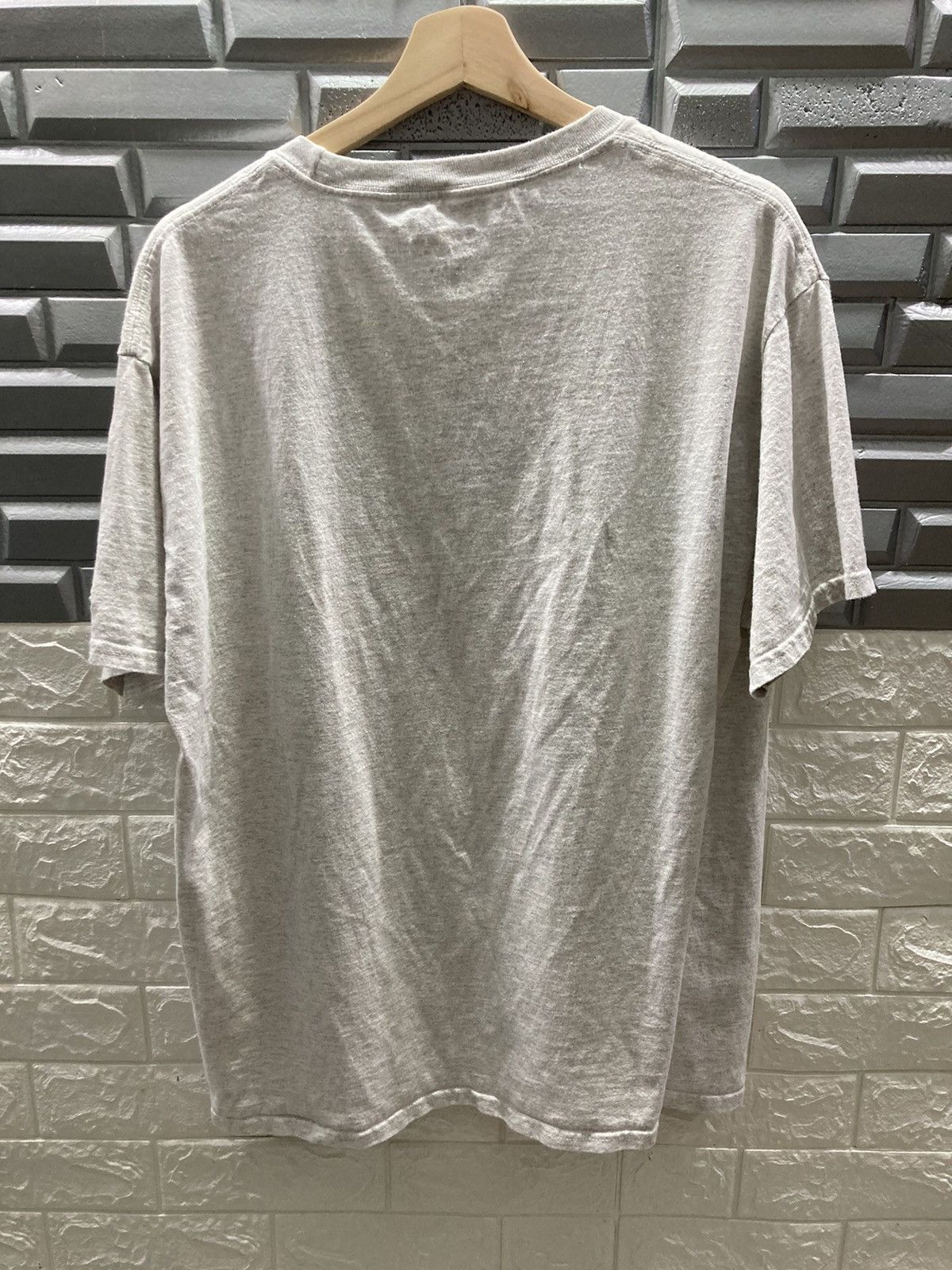 Champion × Mega Yacht × Vintage Vintage 90s Mega Yacht Saint Laurent t shirt Size US L / EU 52-54 / 3 - 2 Thumbnail