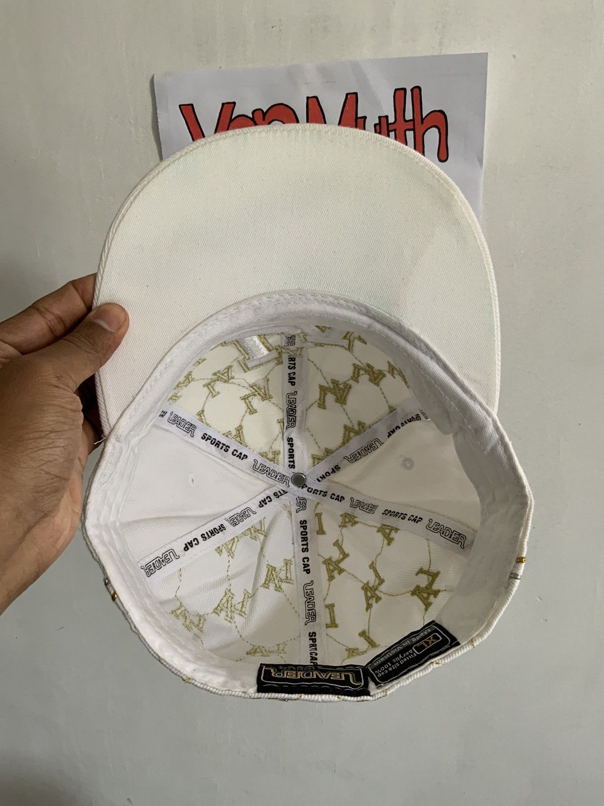 If Six Was Nine Los Angeles LA Diamond Hat Size ONE SIZE - 8 Thumbnail