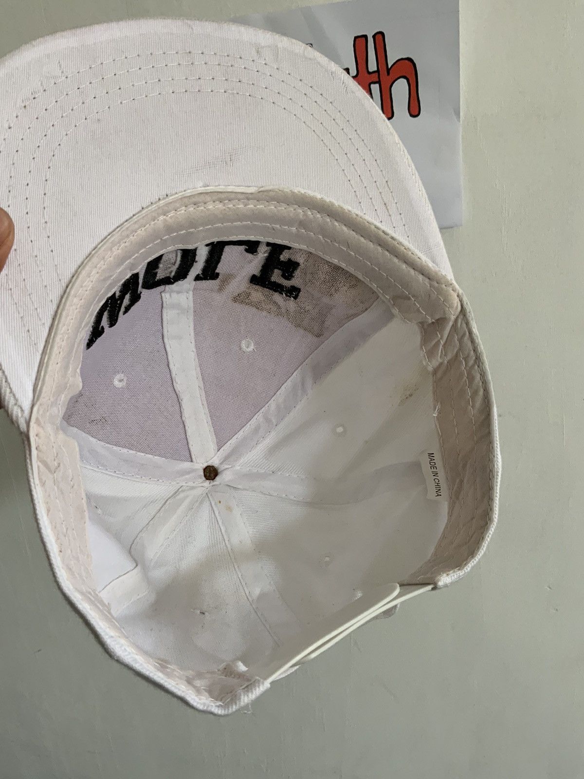 If Six Was Nine Wolf Embroidered White Hat Size ONE SIZE - 9 Thumbnail