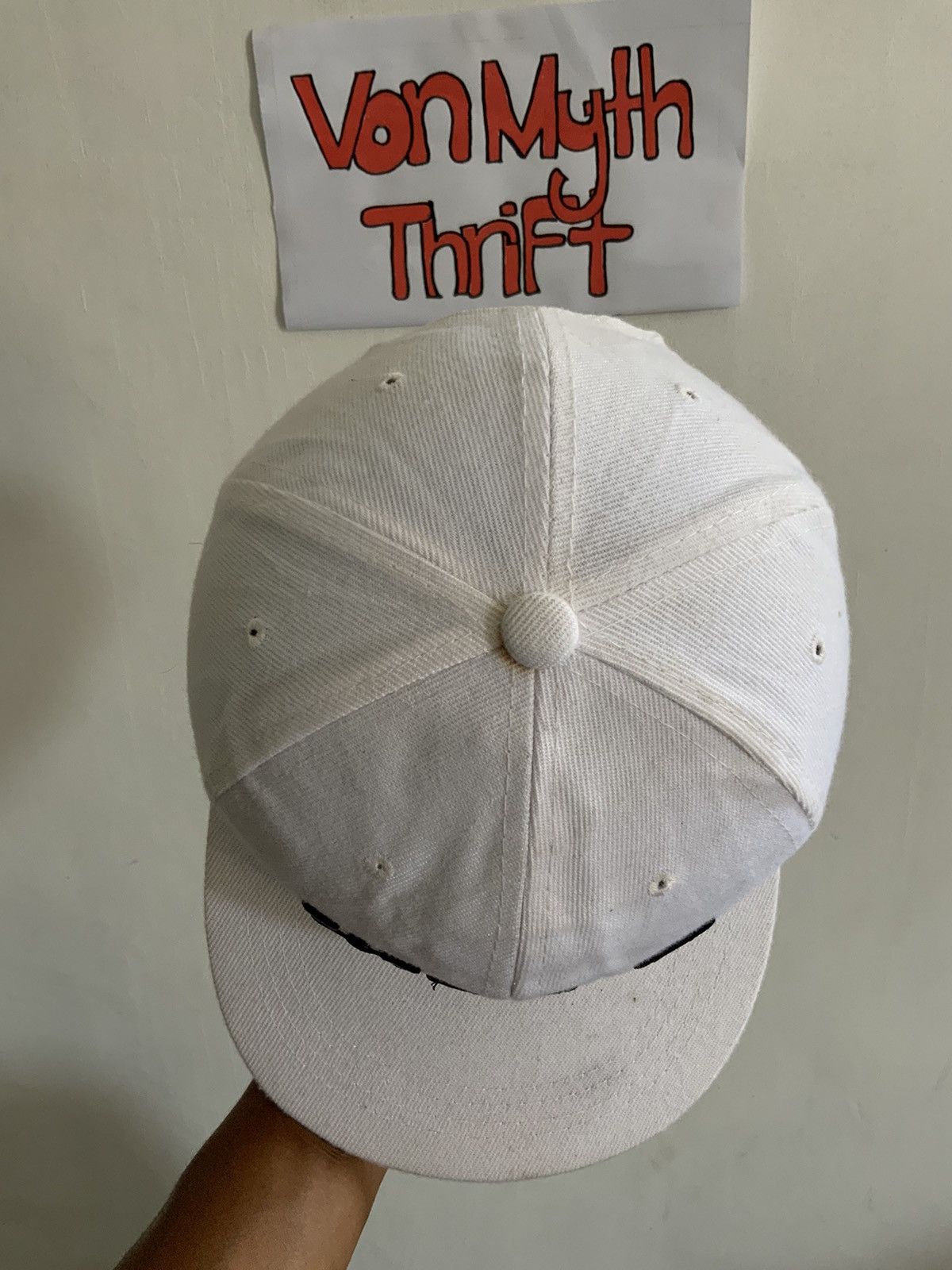 If Six Was Nine Wolf Embroidered White Hat Size ONE SIZE - 6 Thumbnail