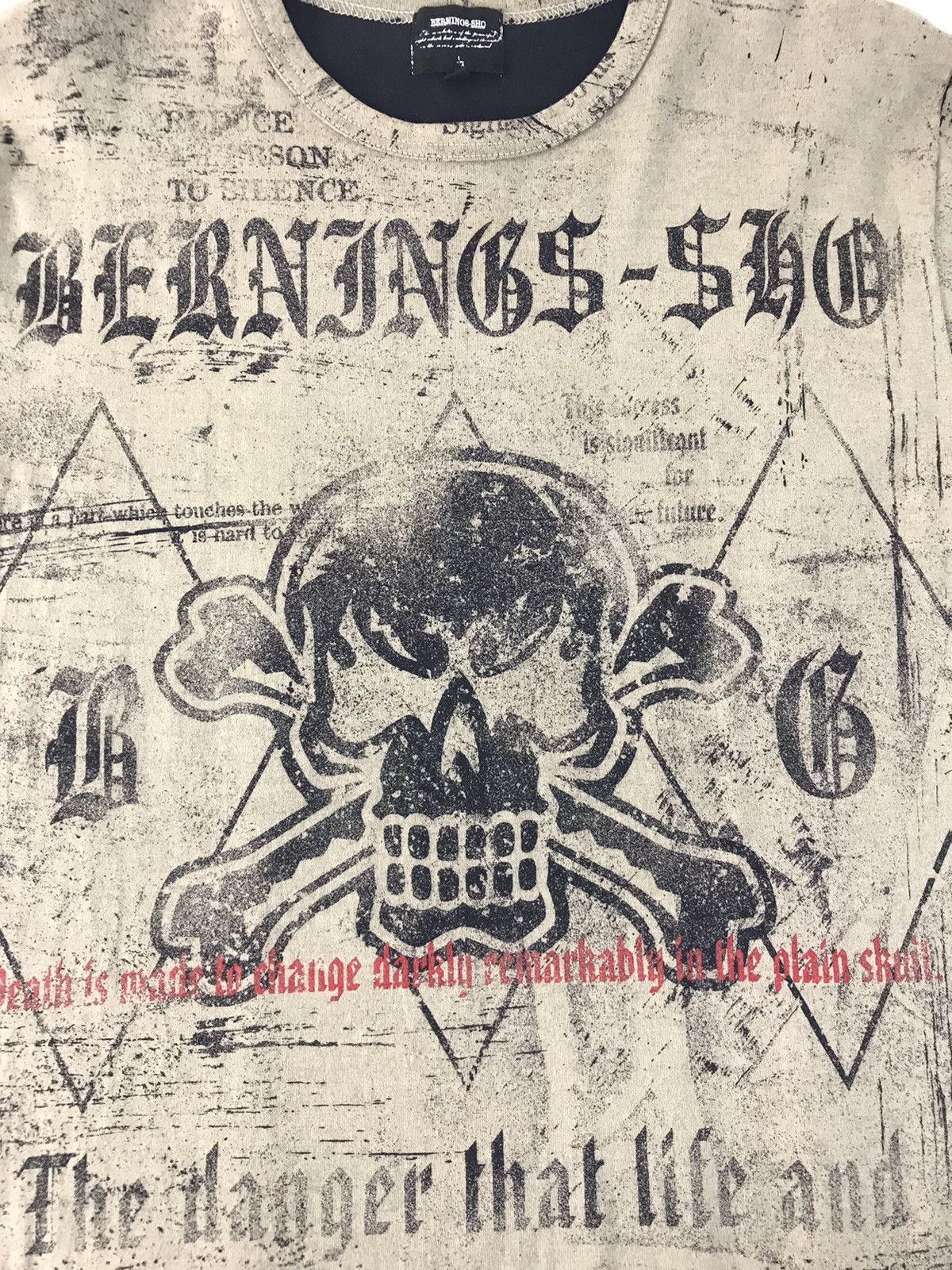 Japanese Brand Bernings-Sho Overprint Skull Design Tee Size US M / EU 48-50 / 2 - 5 Thumbnail