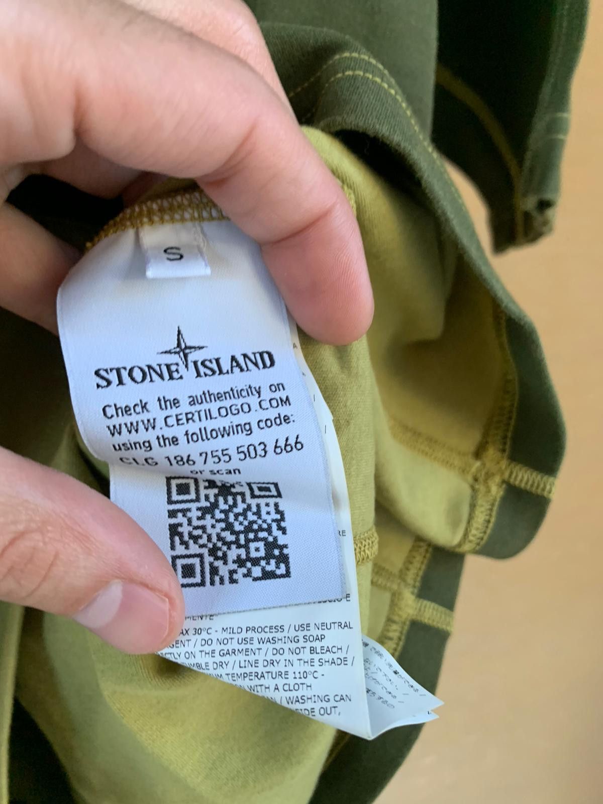 Stone Island Logo Tee, SS in Green & Limo Green Size US S / EU 44-46 / 1 - 7 Thumbnail