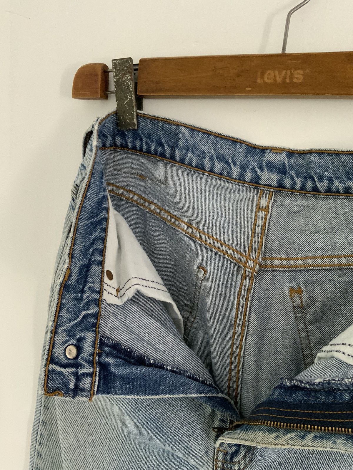 Levi's Vintage Levi’s Orange Tag Distressed Light Wash Acid Jean Size US 29 - 14 Thumbnail