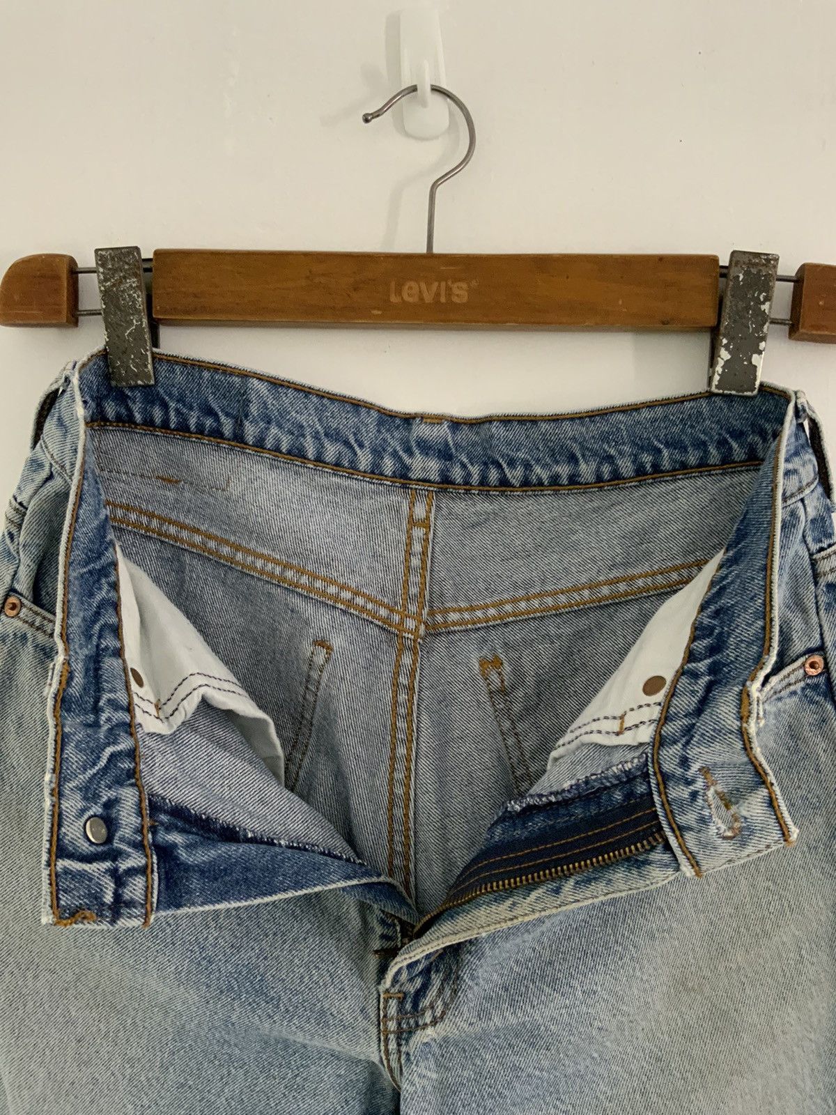 Levi's Vintage Levi’s Orange Tag Distressed Light Wash Acid Jean Size US 29 - 13 Thumbnail