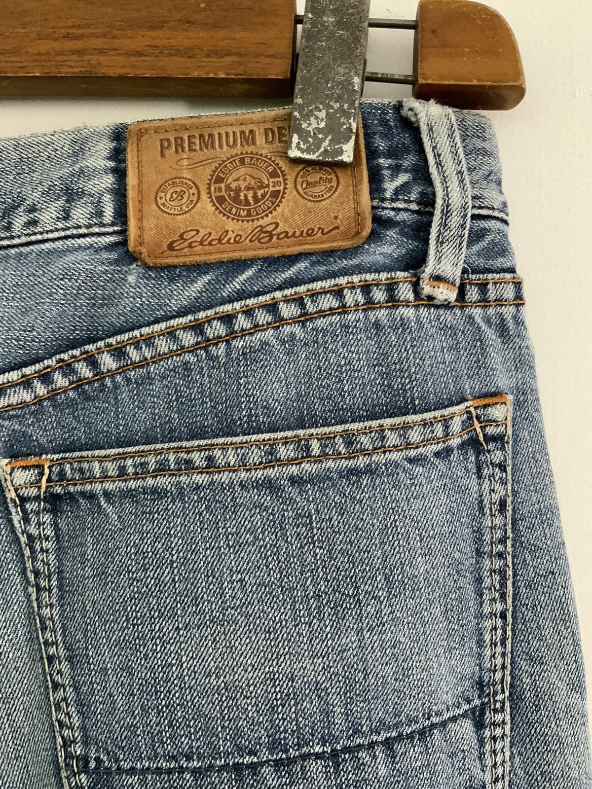 Eddie Bauer Eddie Bauer Distressed Denim Jean Size US 35 - 13 Thumbnail