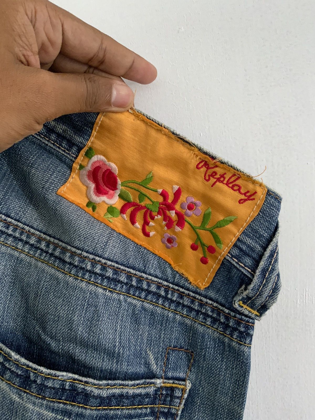 Replay Vintage Replay Non Selvedge Distressed Boot Cut Denim Jean Size US 26 / EU 42 - 12 Thumbnail
