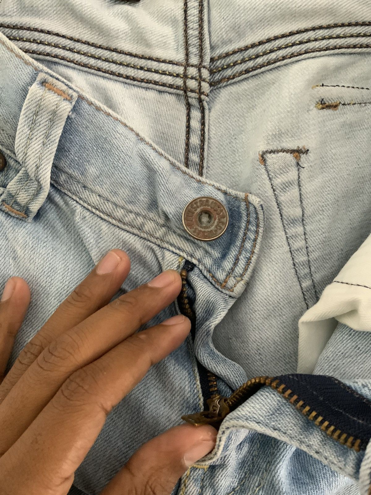 Levi's Vintage Levi’s Strauss Boot Cut Light Wash Distressed Denim Size US 29 - 19 Thumbnail