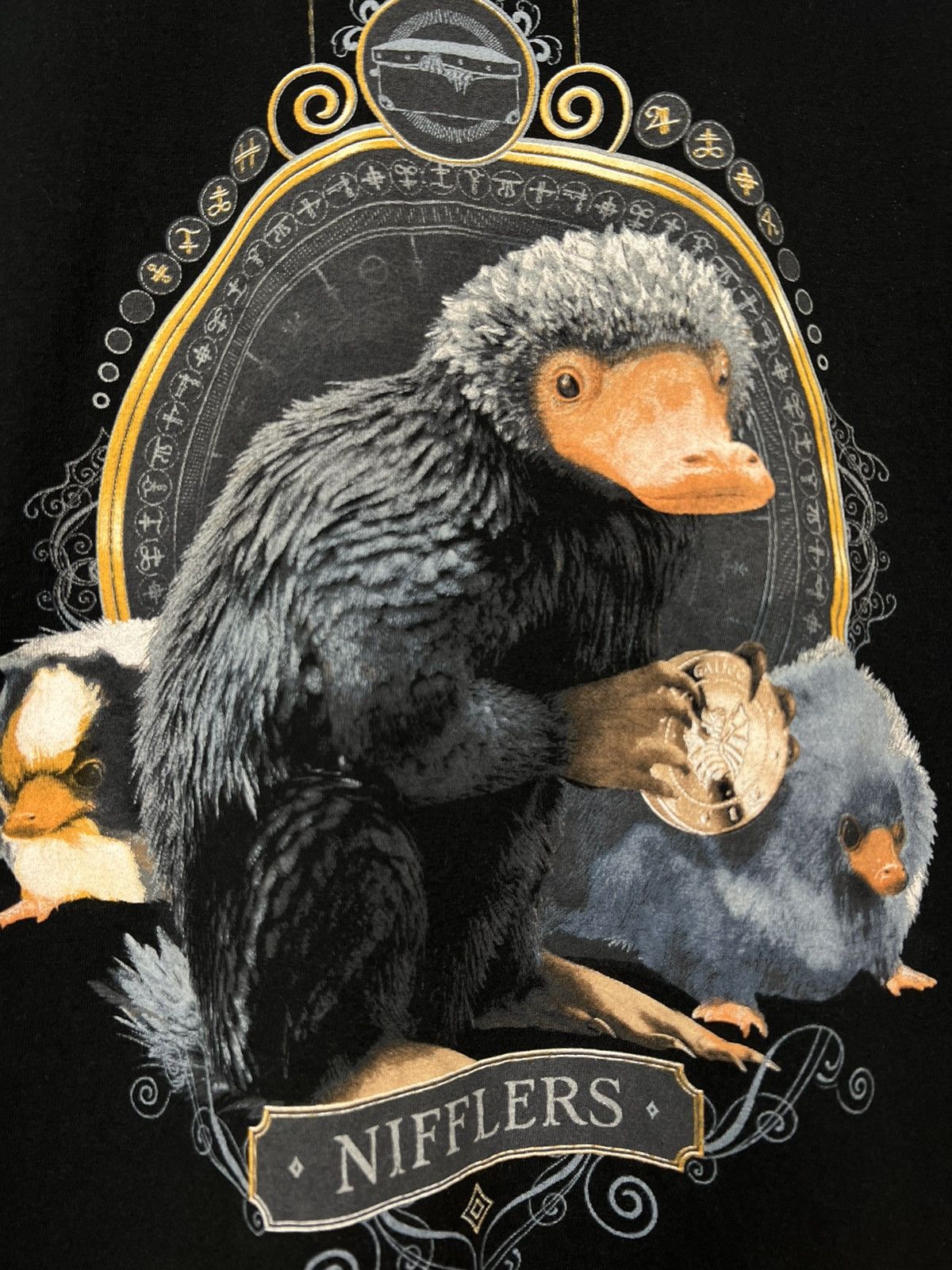 Other Newt Scamander’s Niffler Harry Potter Movie Tee Size US M / EU 48-50 / 2 - 2 Thumbnail
