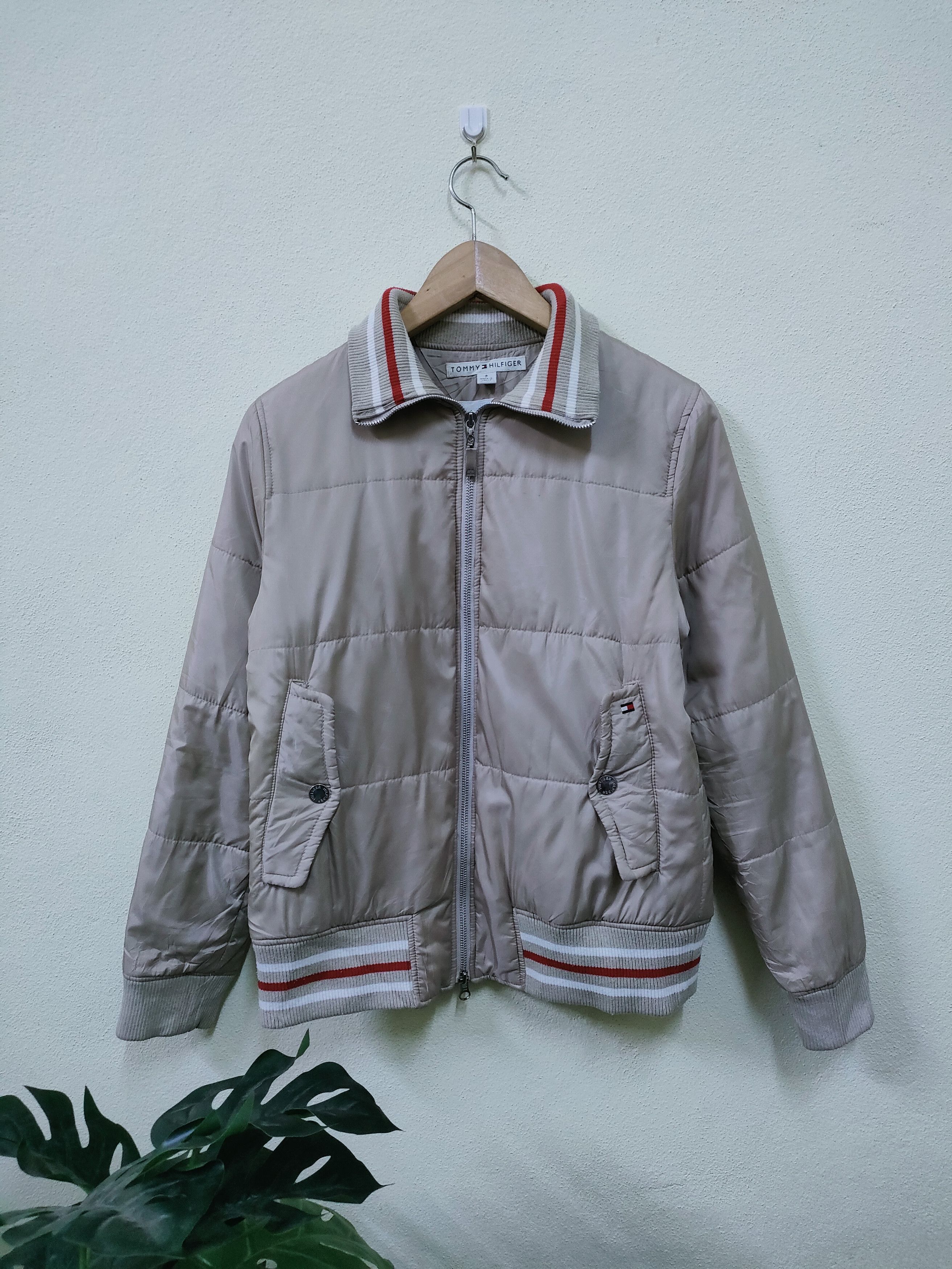 Tommy Hilfiger Tommy Hilfiger Puffer Jacket Size US M / EU 48-50 / 2 - 1 Thumbnail