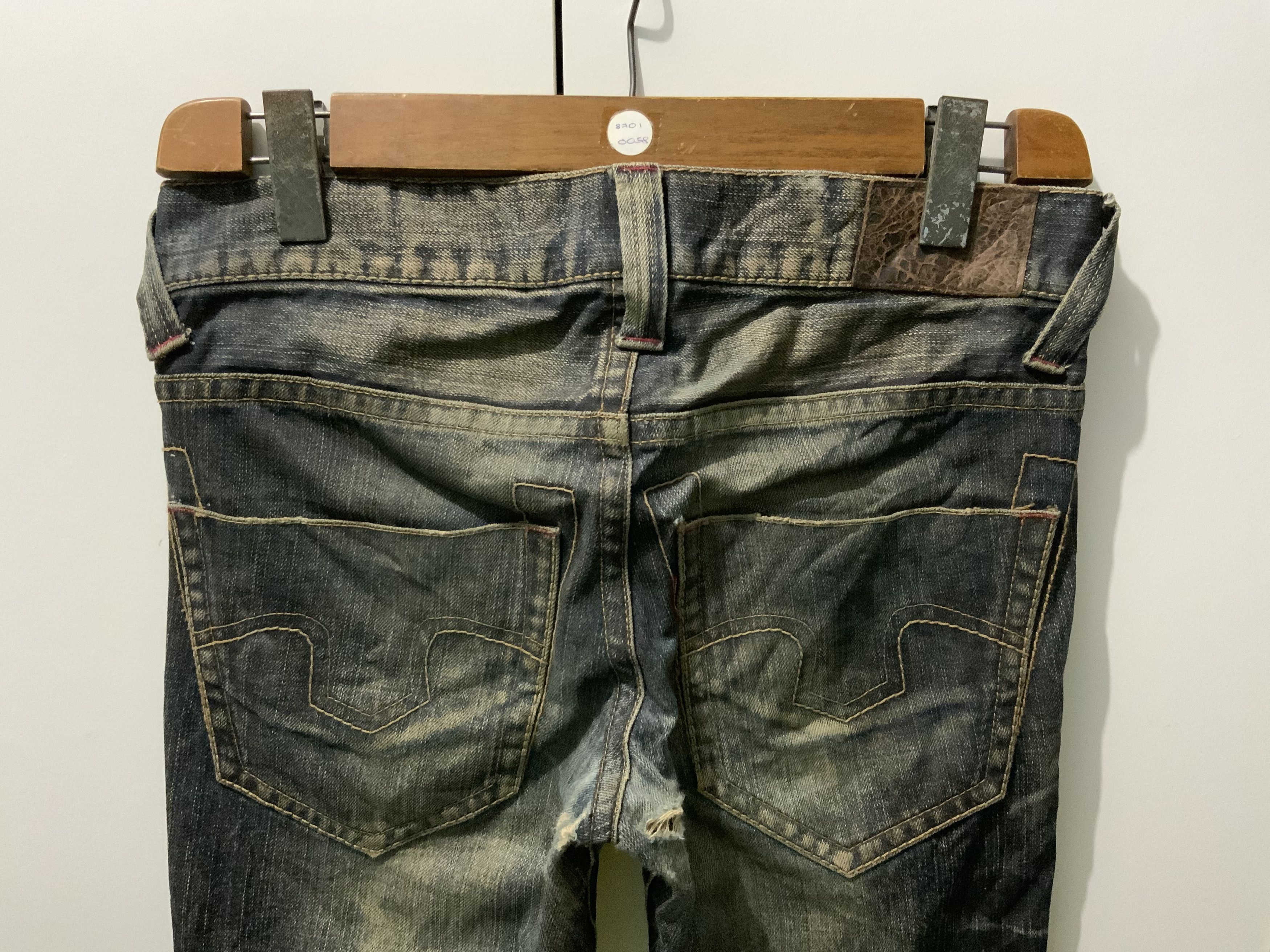 Japanese Brand JAPAN MADE Tornado Mart Distressed Bootcut Flare Size US 32 / EU 48 - 8 Thumbnail