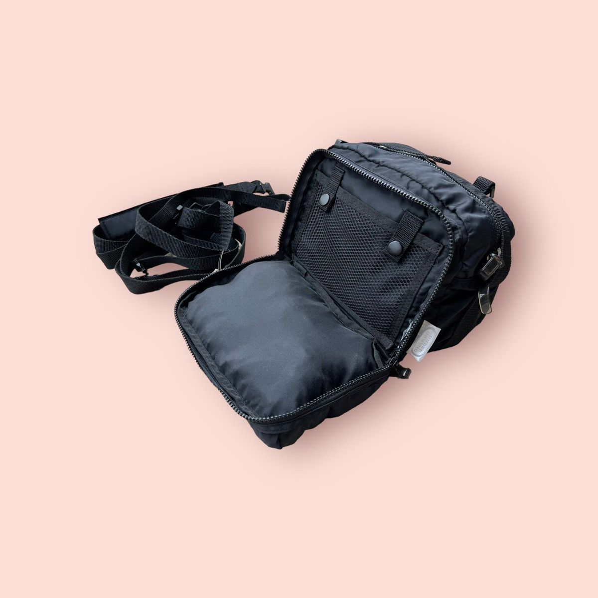 Vintage VINTAGE UNDERGROUND 3 WAY UTILITY TRAVEL BAG Size ONE SIZE - 23 Thumbnail
