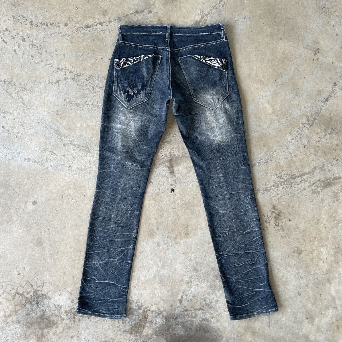 Japanese Brand Japanese Vintage Faded Distressed Denim Jeans Pants Rare W29 Size US 29 - 1 Thumbnail