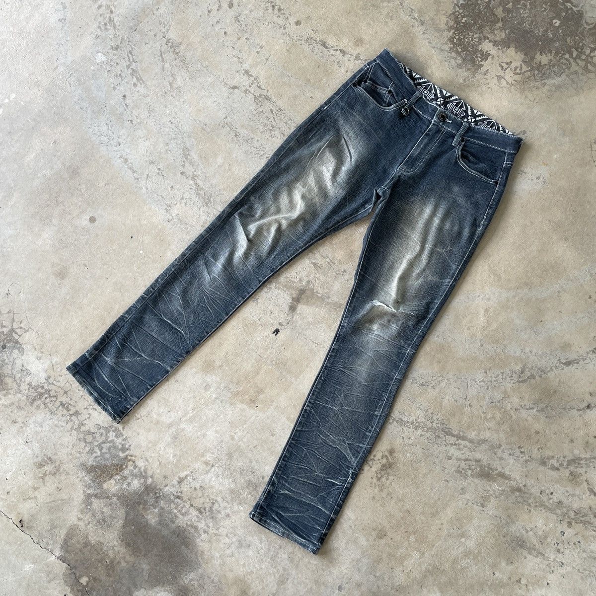 Japanese Brand Japanese Vintage Faded Distressed Denim Jeans Pants Rare W29 Size US 29 - 3 Thumbnail
