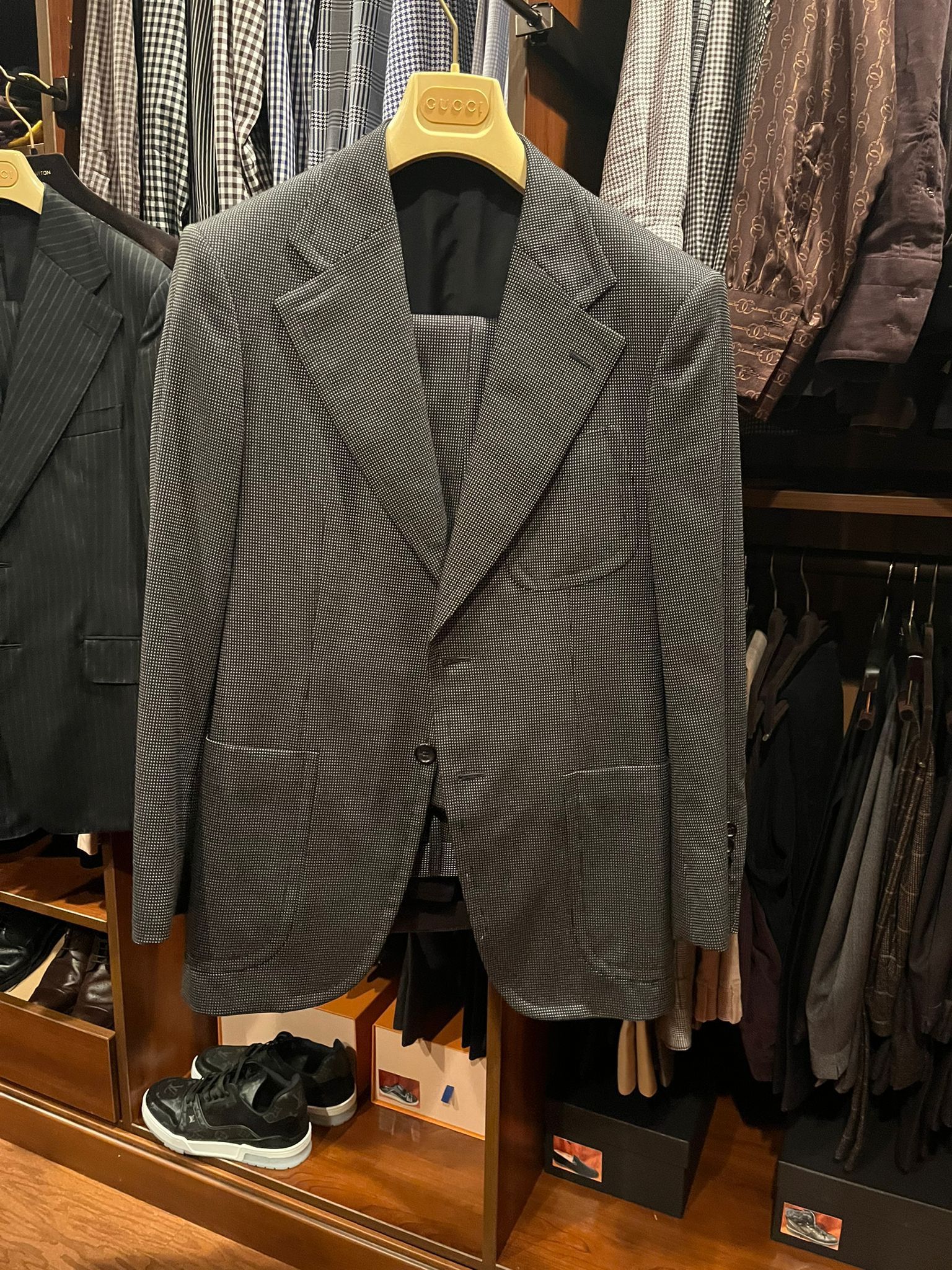 Gucci × Tom Ford Suits in Grey Size US M / EU 48-50 / 2 - 2 Thumbnail