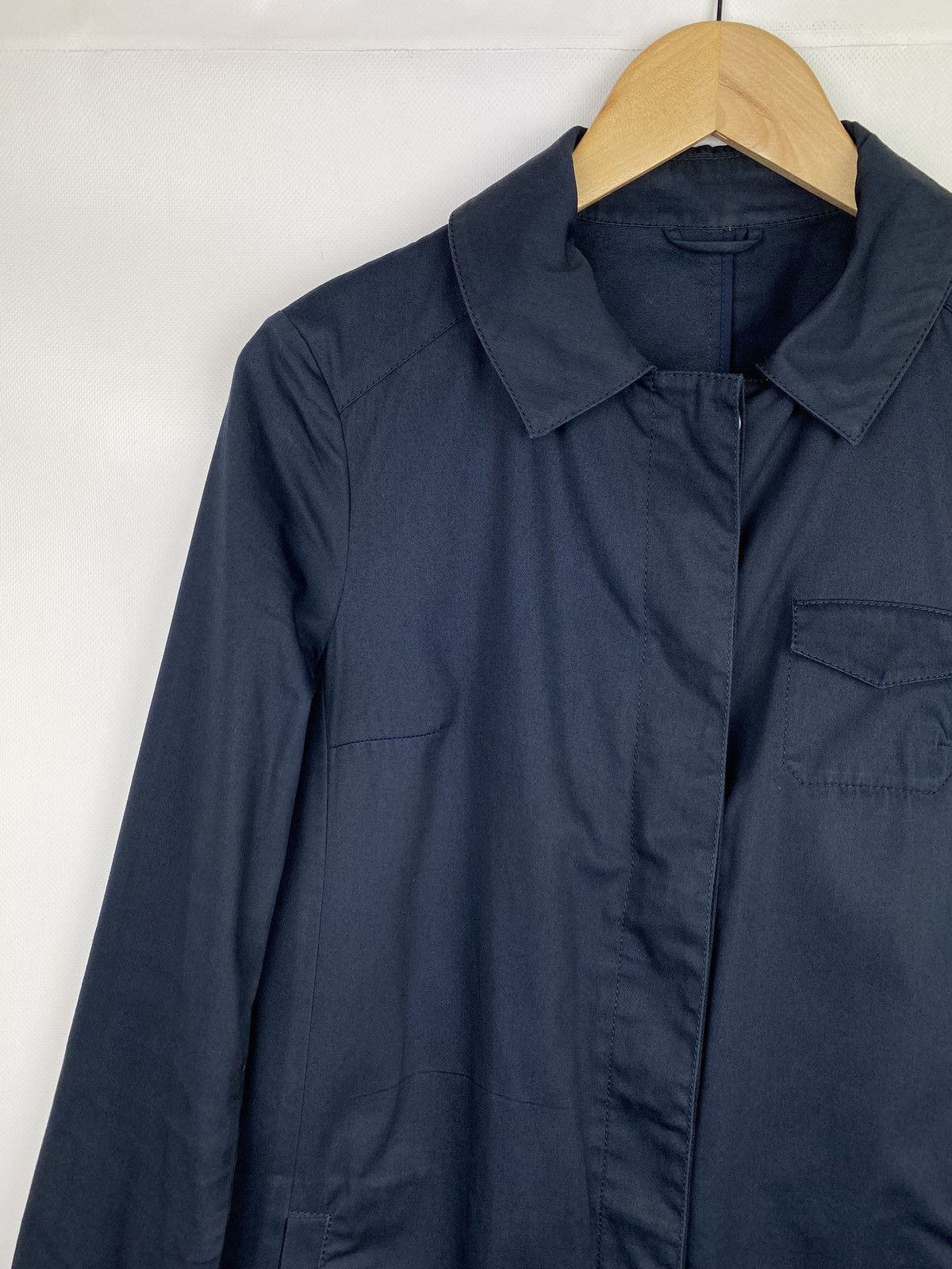 Prada Prada ladies single breasted trench coat size 42 navy Size M / US 6-8 / IT 42-44 - 7 Thumbnail