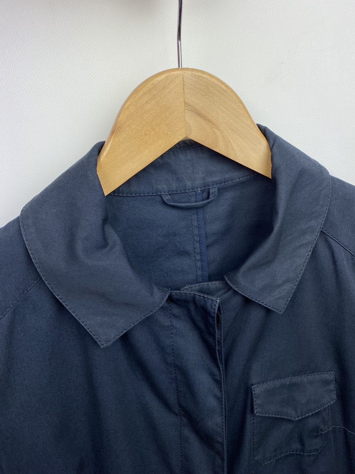 Prada Prada ladies single breasted trench coat size 42 navy Size M / US 6-8 / IT 42-44 - 12 Thumbnail