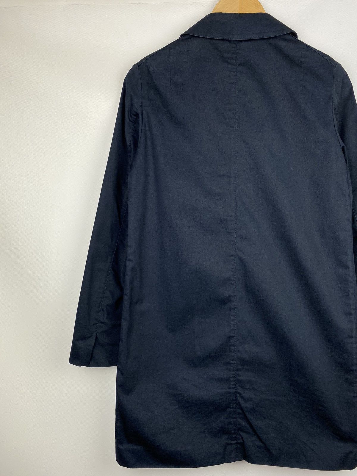 Prada Prada ladies single breasted trench coat size 42 navy Size M / US 6-8 / IT 42-44 - 14 Thumbnail
