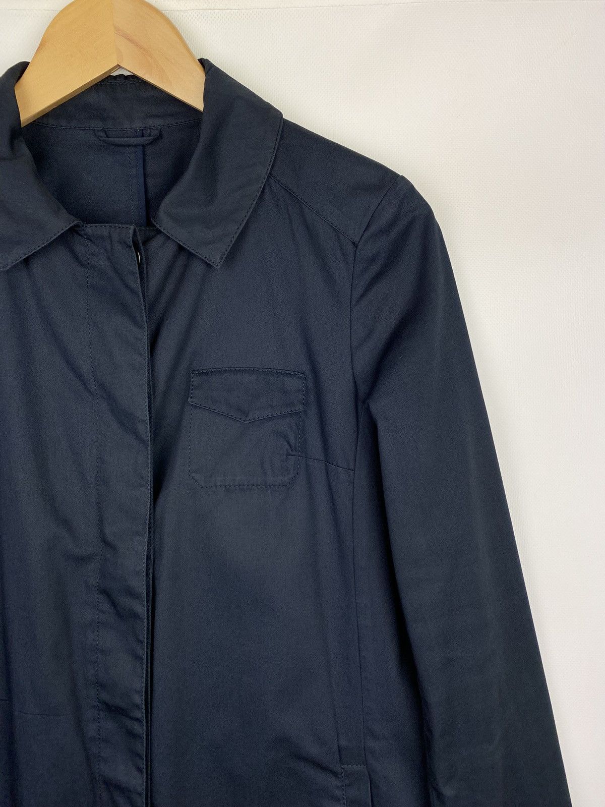 Prada Prada ladies single breasted trench coat size 42 navy Size M / US 6-8 / IT 42-44 - 6 Thumbnail