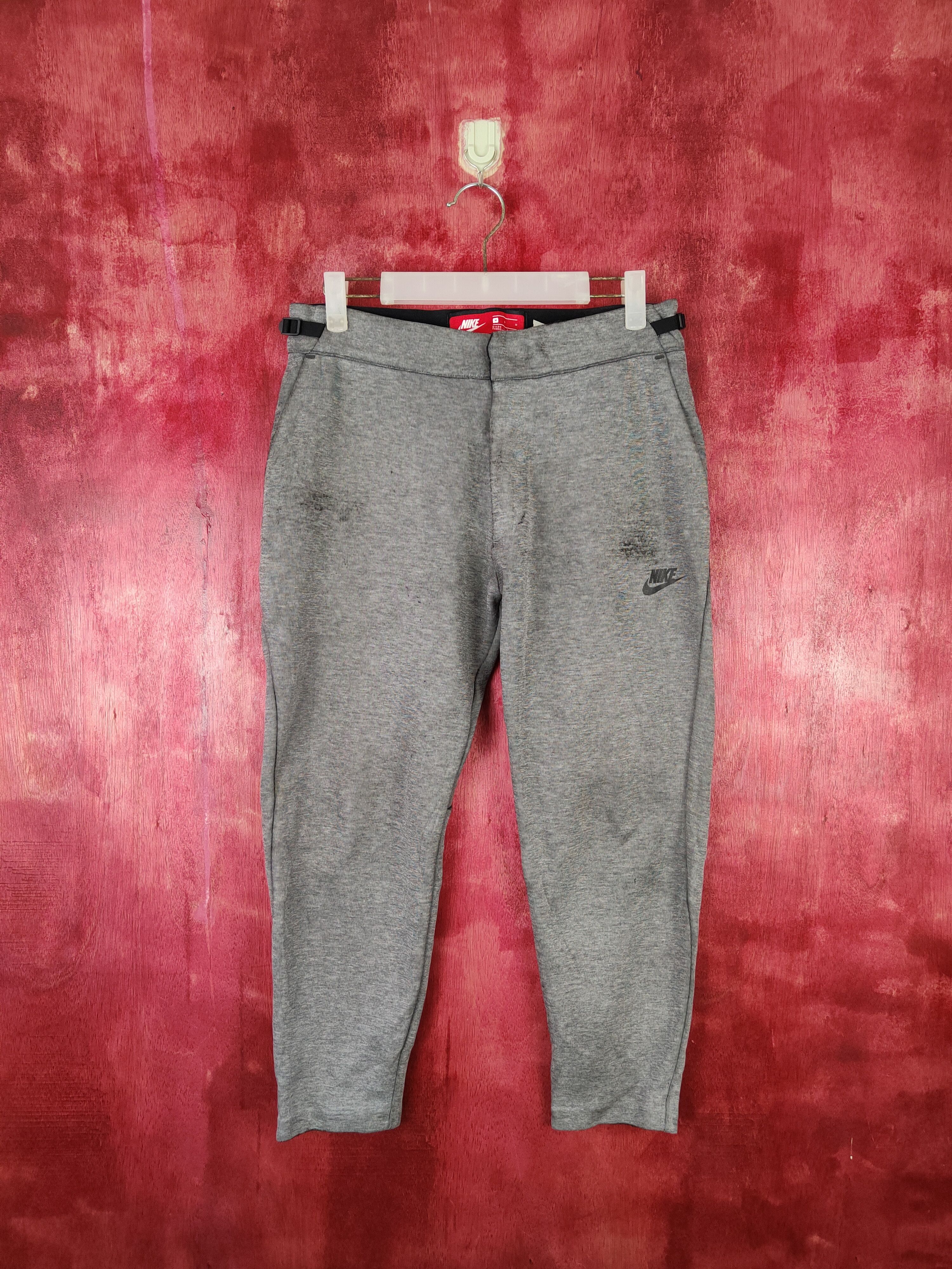 Nike Nike Gray Multi Pocket Tactical jogger Sweatpants #S555 Size US 30 / EU 46 - 1 Thumbnail