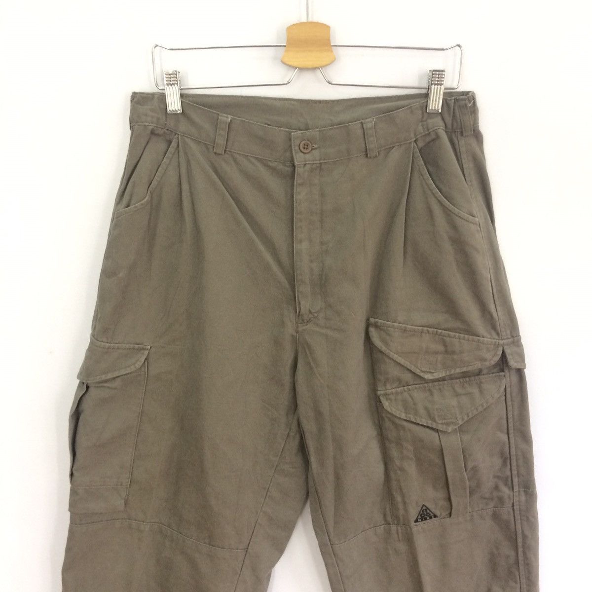 Nike 🔥NIKE ACG CARGO TACTICAL POCKET BROWN BAGGY PANTS Size US 30 / EU 46 - 2 Thumbnail