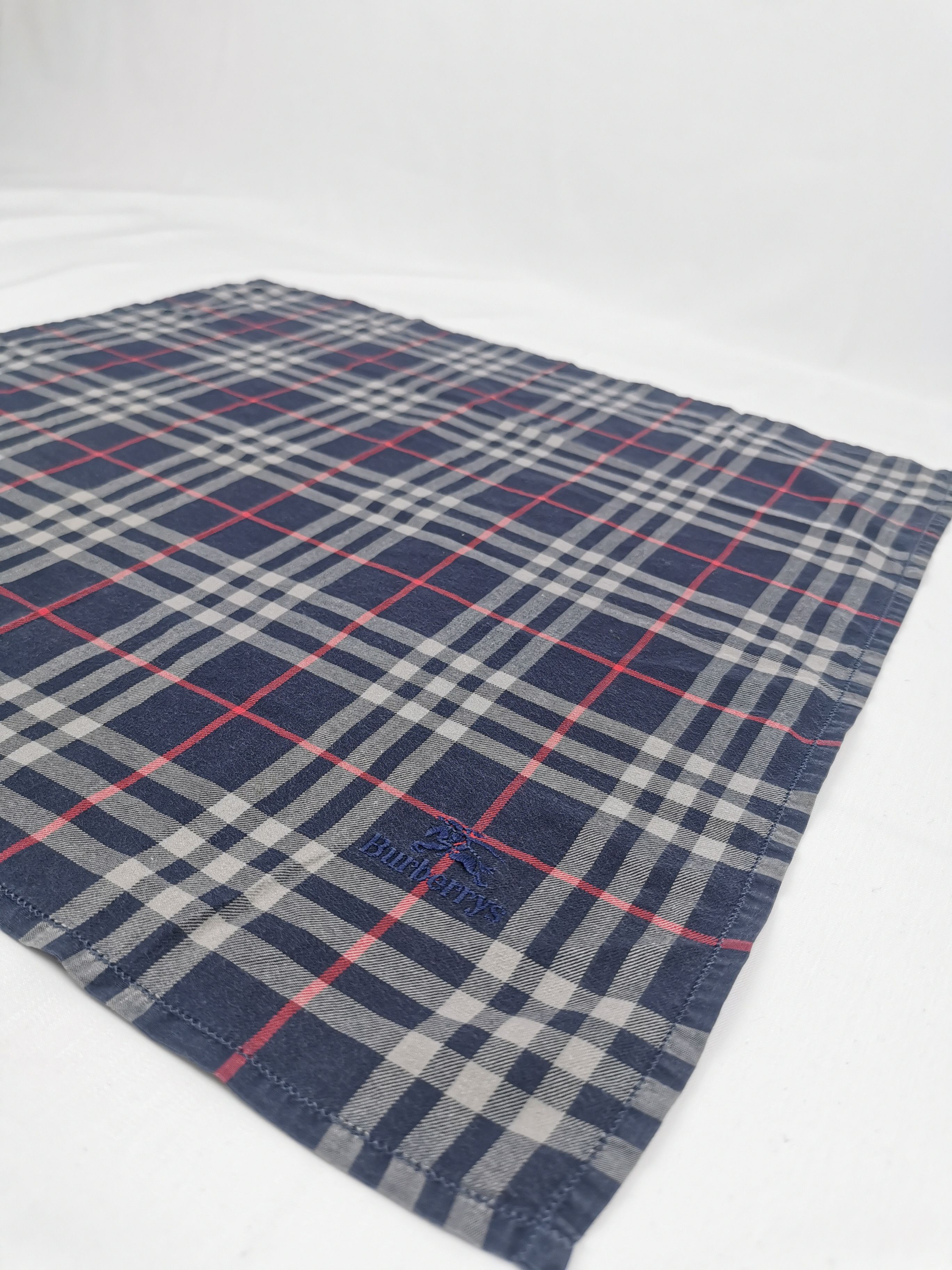 Burberry × Vintage Burberry handkerchief / bandana / neckerchief Size ONE SIZE - 3 Thumbnail