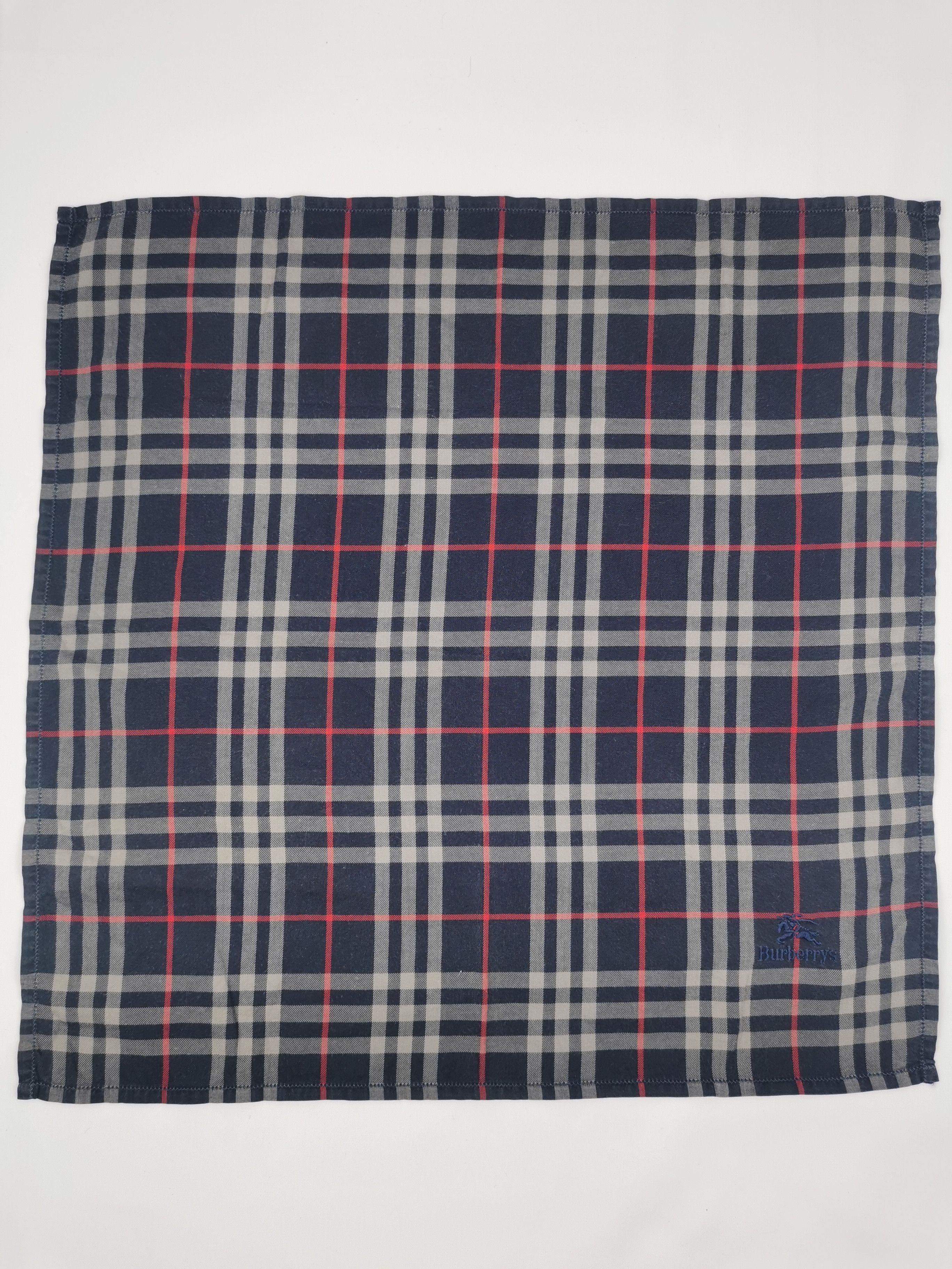 Burberry × Vintage Burberry handkerchief / bandana / neckerchief Size ONE SIZE - 2 Thumbnail