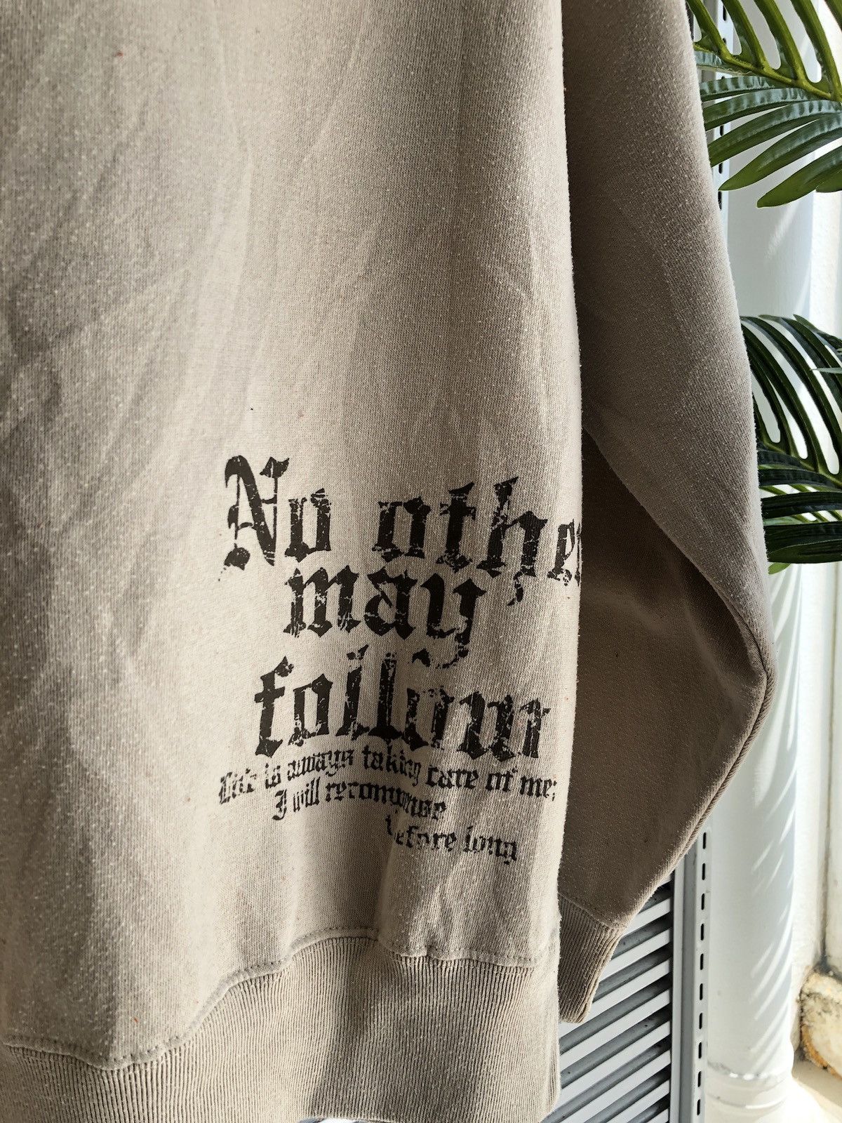 Vintage Vintage Bay Leaf No Other May Follow Butterfly Art Crewneck Size US L / EU 52-54 / 3 - 4 Thumbnail