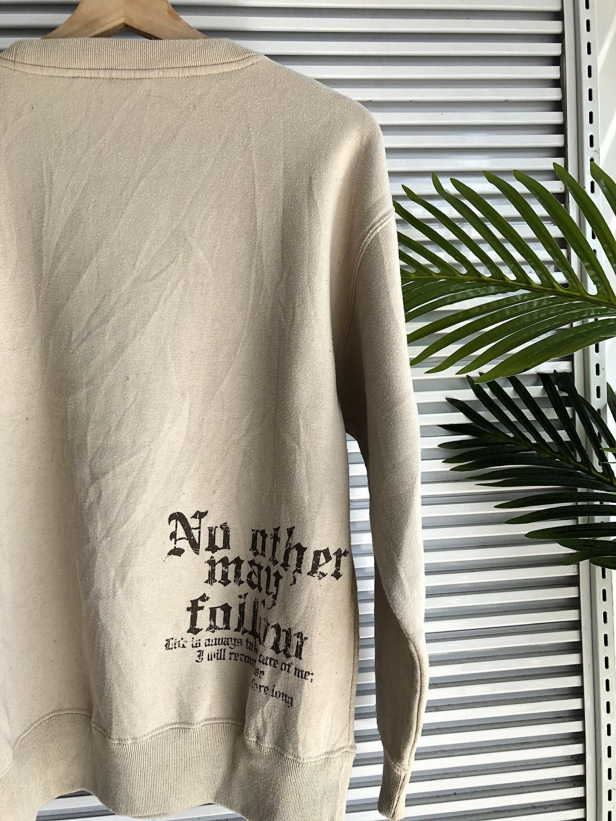 Vintage Vintage Bay Leaf No Other May Follow Butterfly Art Crewneck Size US L / EU 52-54 / 3 - 3 Thumbnail